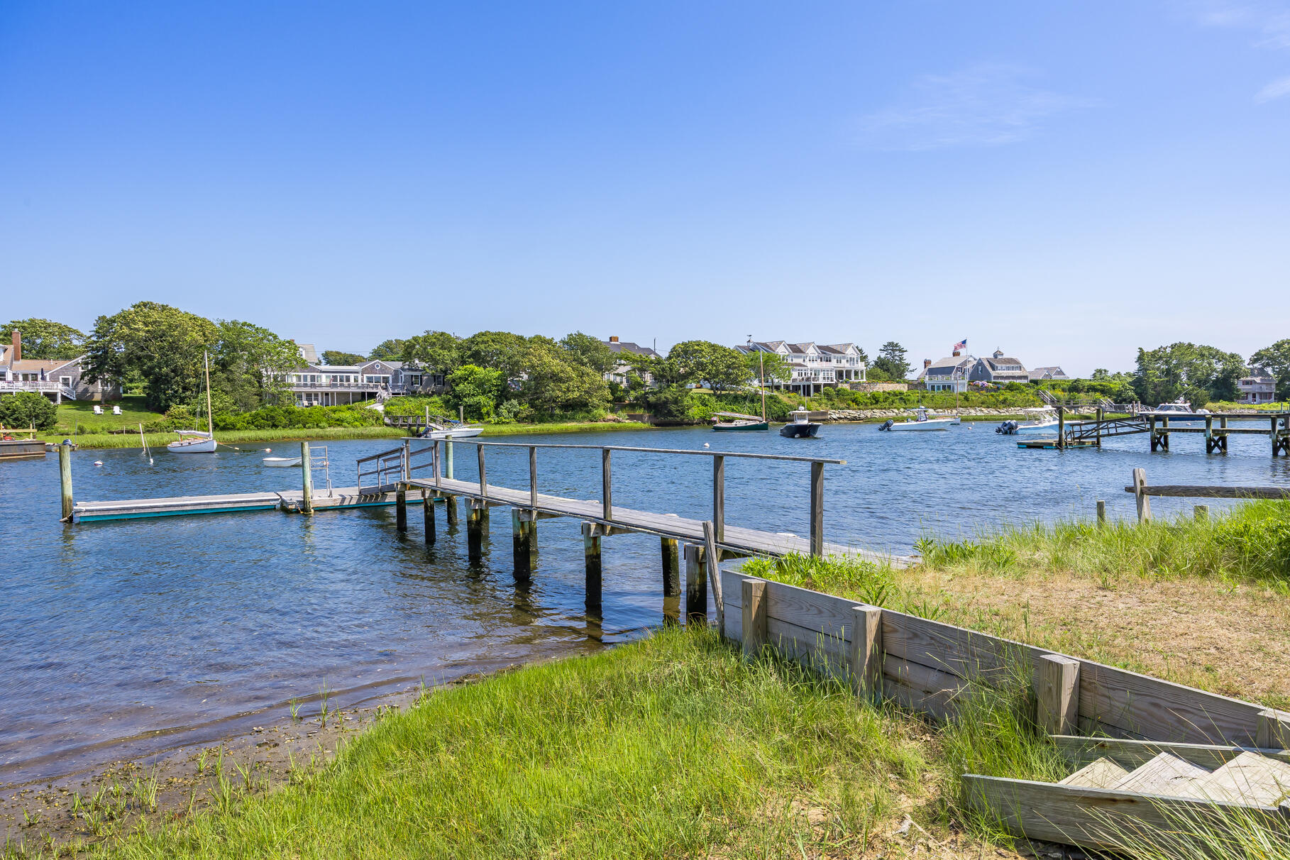 Harwich, Massachusetts 02645, United States, 4 Bedrooms Bedrooms, ,2 BathroomsBathrooms,Residential,Active,169593