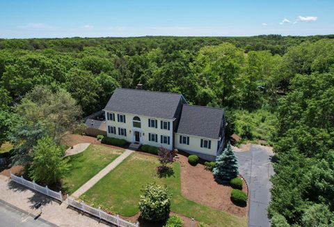 Single Family Residence in East Falmouth MA 61 Terrence Avenue 39.jpg