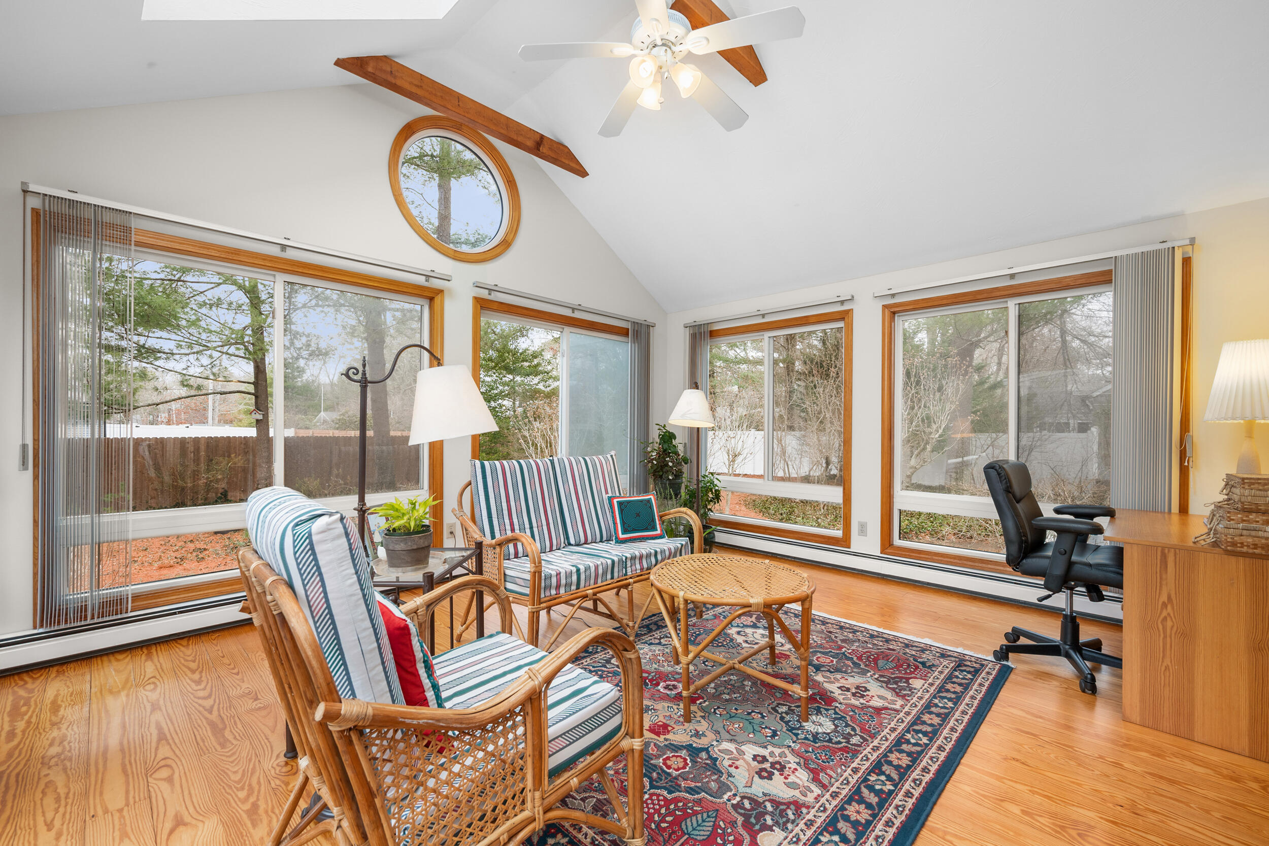 Centerville, Massachusetts 02632, United States, 2 Bedrooms Bedrooms, ,3 BathroomsBathrooms,Residential,Active,96189