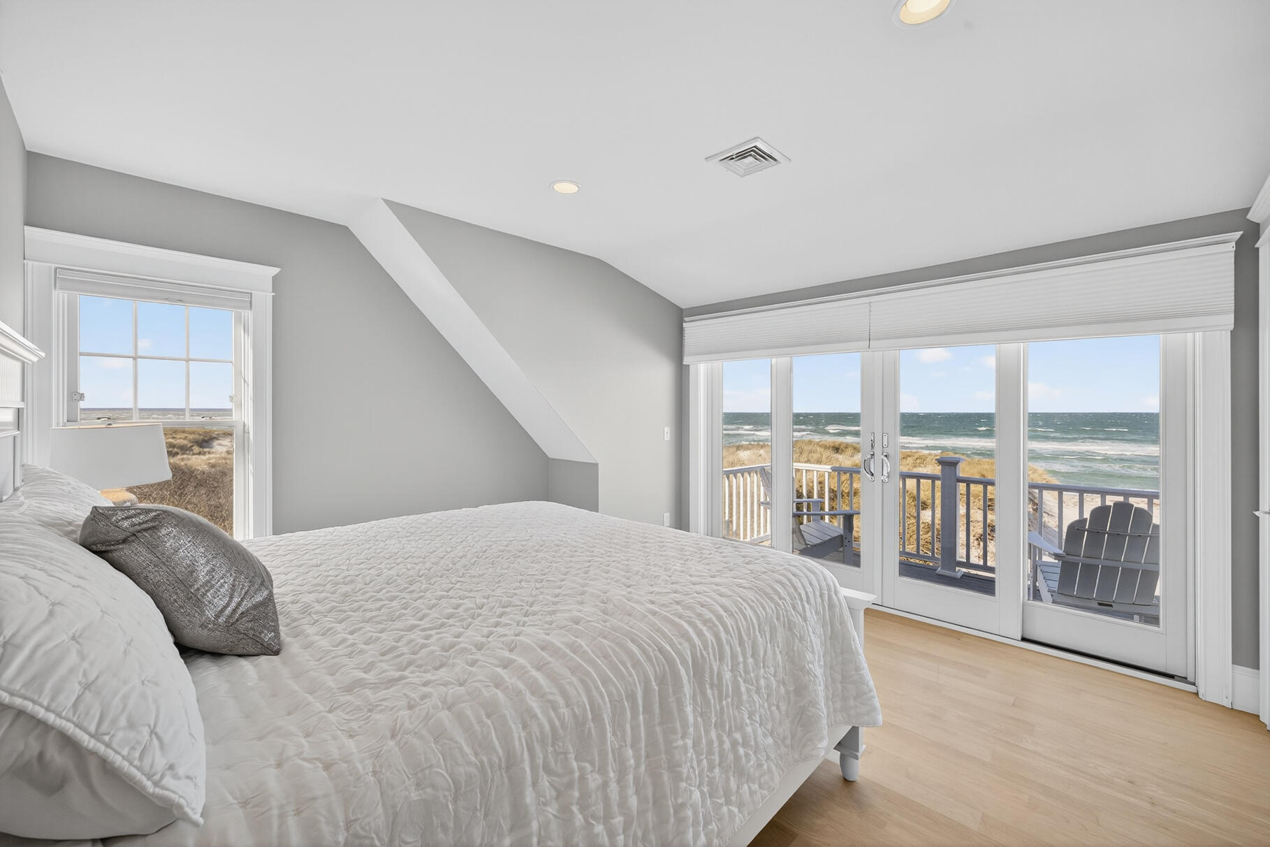 Dennis, Massachusetts 02638, United States, 4 Bedrooms Bedrooms, ,5 BathroomsBathrooms,Residential,Active,243148