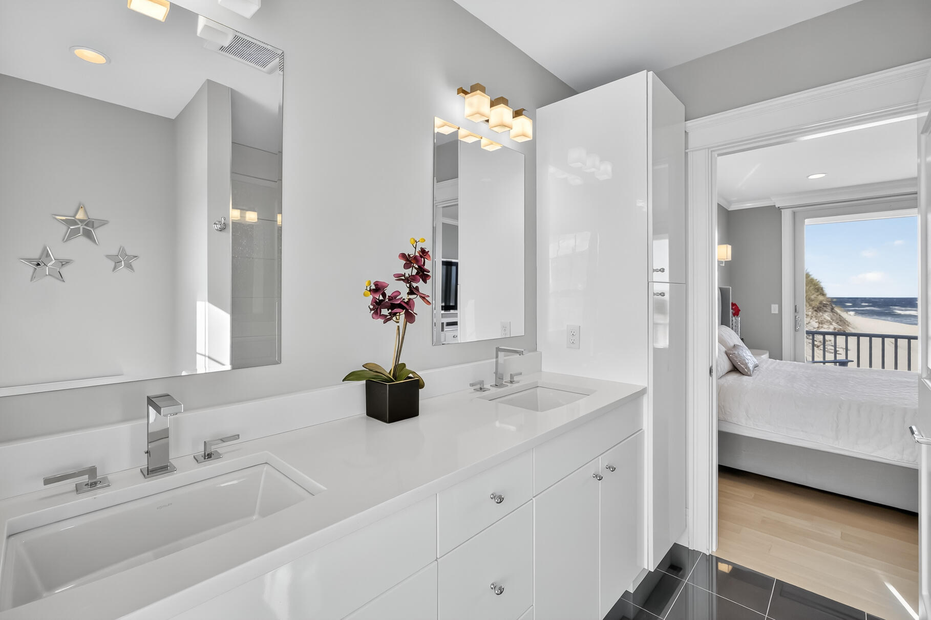 Dennis, Massachusetts 02638, United States, 4 Bedrooms Bedrooms, ,5 BathroomsBathrooms,Residential,Active,243148