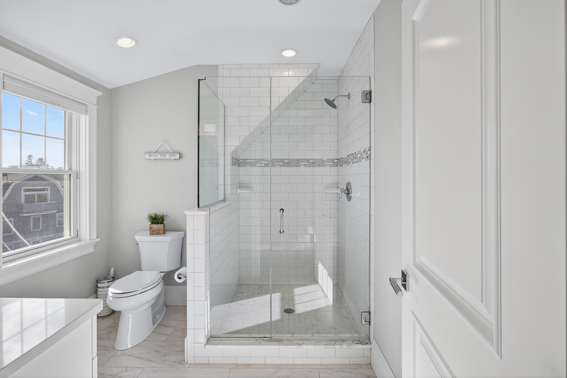 Dennis, Massachusetts 02638, United States, 4 Bedrooms Bedrooms, ,5 BathroomsBathrooms,Residential,Active,243148