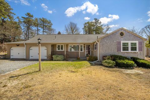 Photo of 15 Quail Nest Run, Harwich, MA 02645 (MLS # 22601484)