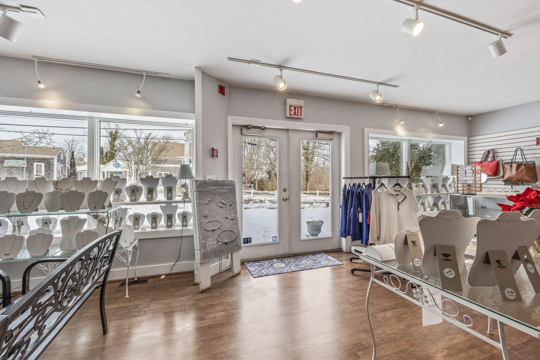 Chatham, Massachusetts 02633, United States, ,Commercial,Pending,4518