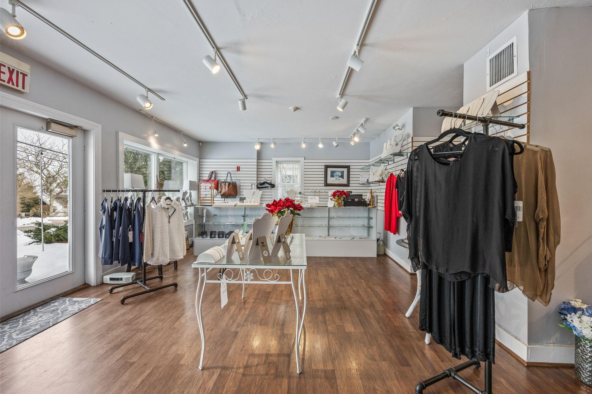 Chatham, Massachusetts 02633, United States, ,Commercial,Pending,4518