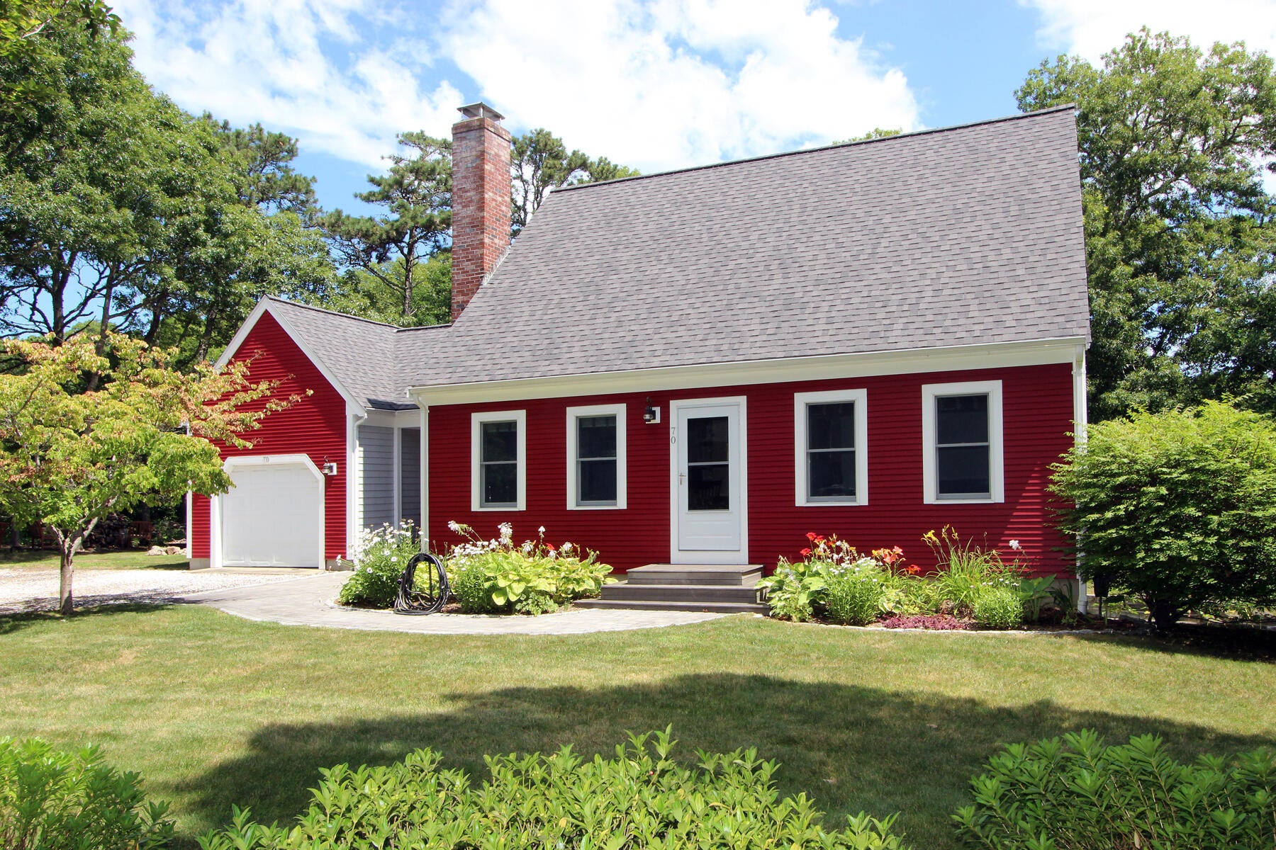 70 Old Freemans Way