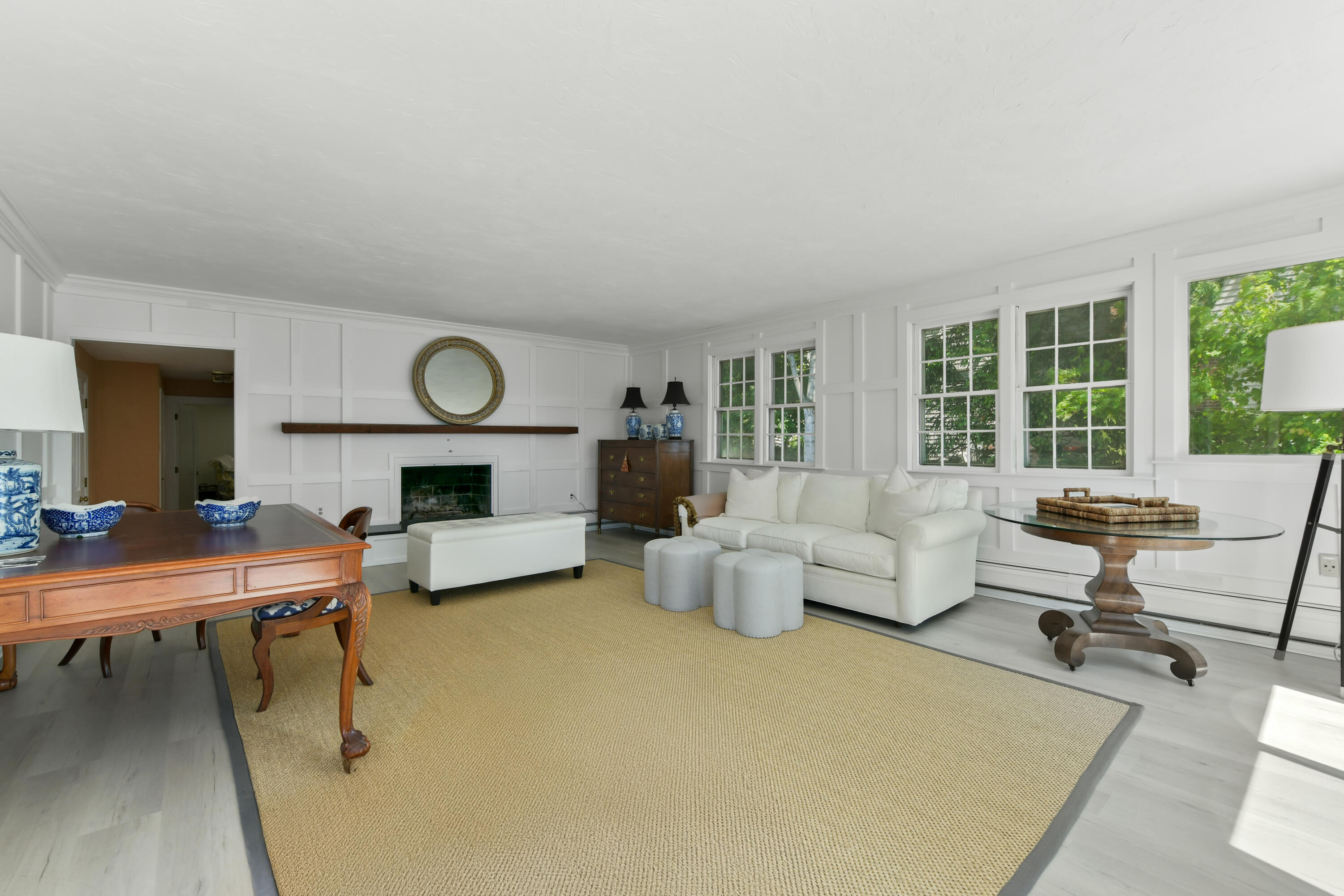 Cotuit, Massachusetts 02635, United States, 4 Bedrooms Bedrooms, ,2 BathroomsBathrooms,Residential,Active,106602