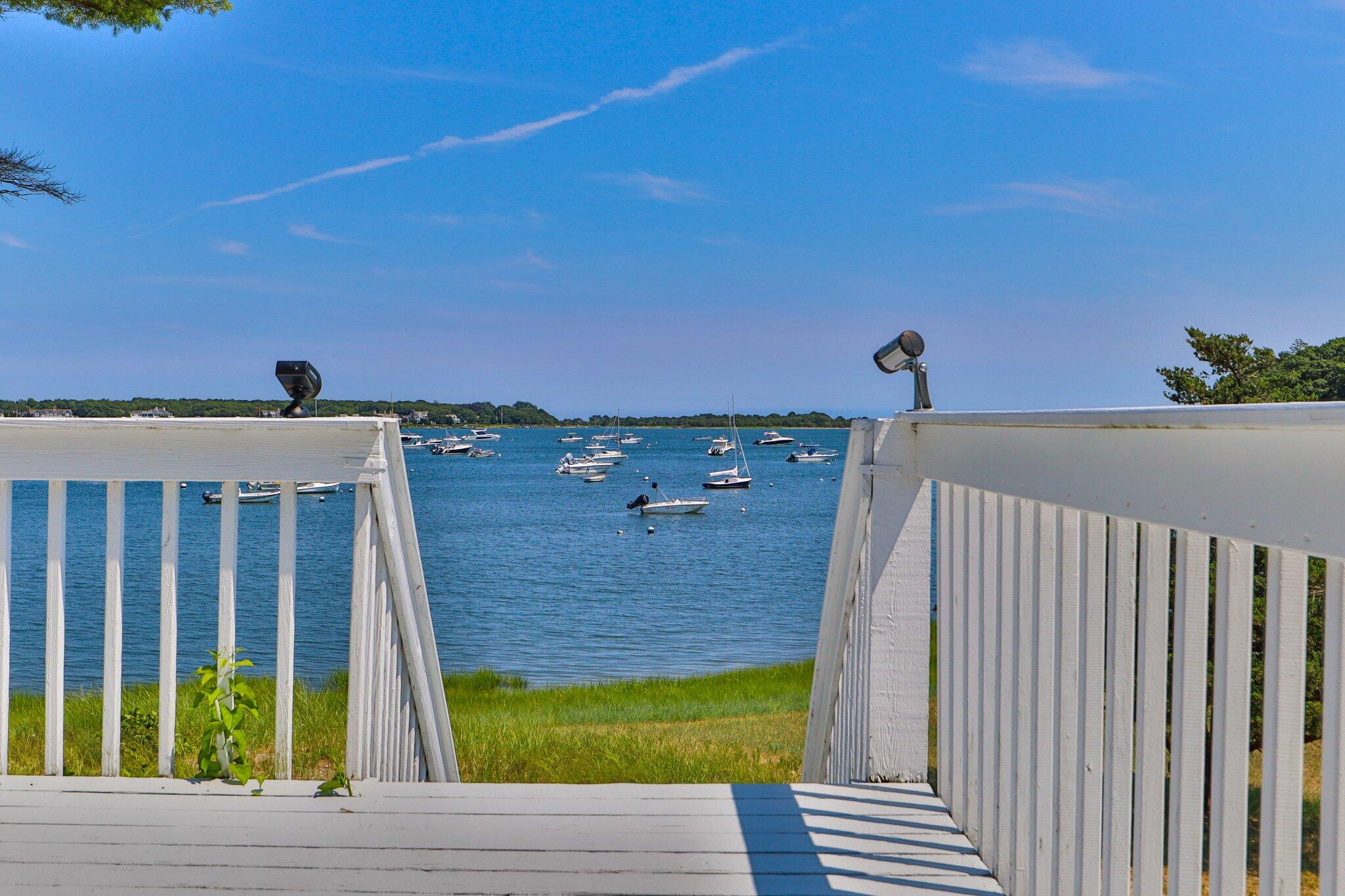 Cotuit, Massachusetts 02635, United States, 4 Bedrooms Bedrooms, ,2 BathroomsBathrooms,Residential,Active,106602