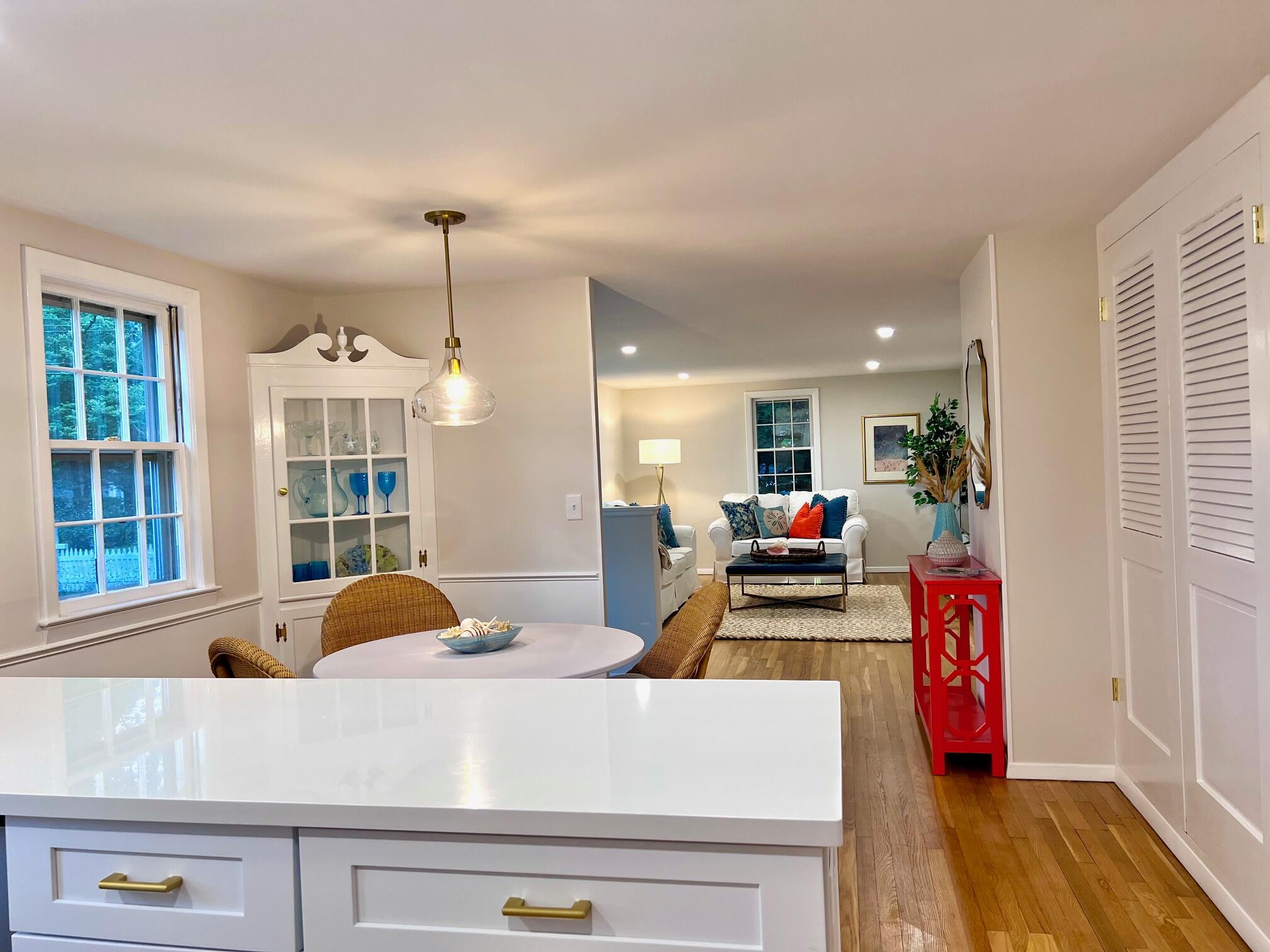 Centerville, Massachusetts 02632, United States, 3 Bedrooms Bedrooms, ,2 BathroomsBathrooms,Residential,Active,170276