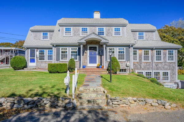 Dennis Port, Massachusetts 02639, United States, 7 Bedrooms Bedrooms, ,6 BathroomsBathrooms,Residential,Active,81299
