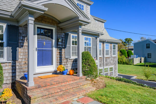 Dennis Port, Massachusetts 02639, United States, 7 Bedrooms Bedrooms, ,6 BathroomsBathrooms,Residential,Active,81299