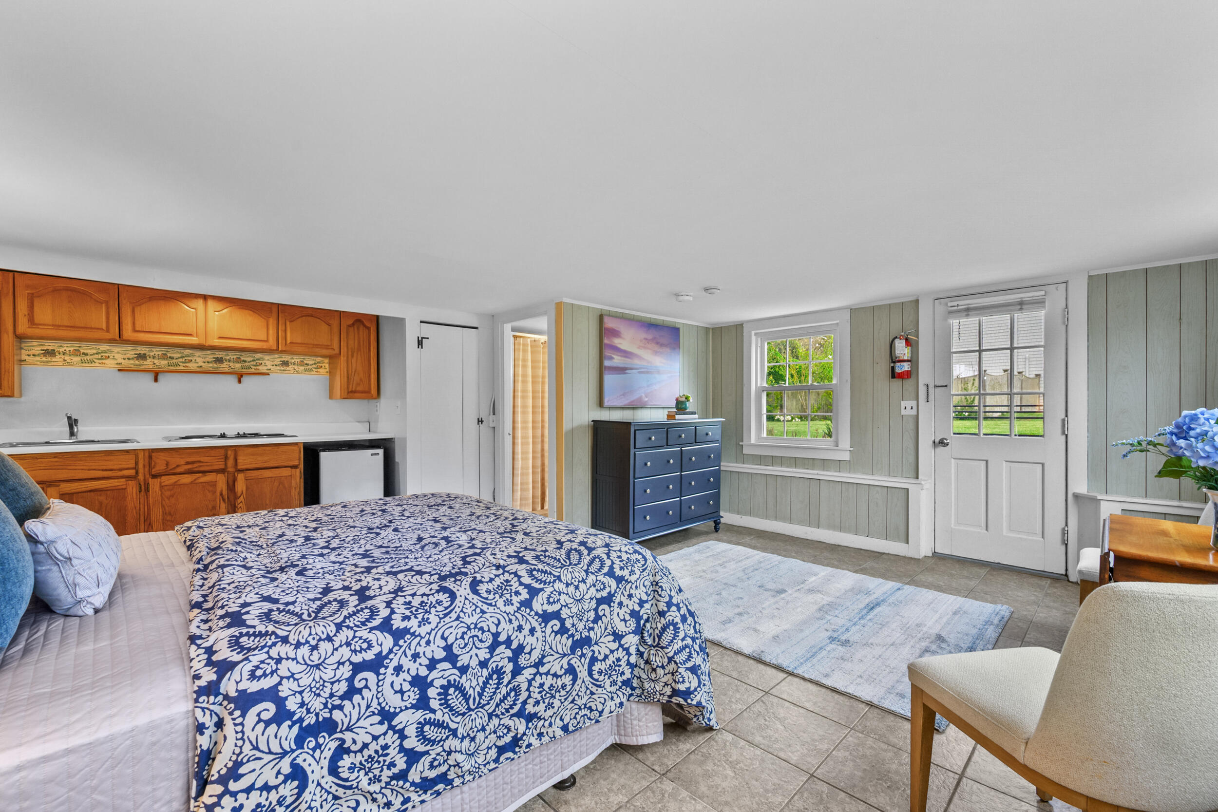 Dennis Port, Massachusetts 02639, United States, 7 Bedrooms Bedrooms, ,6 BathroomsBathrooms,Residential,Active,81299