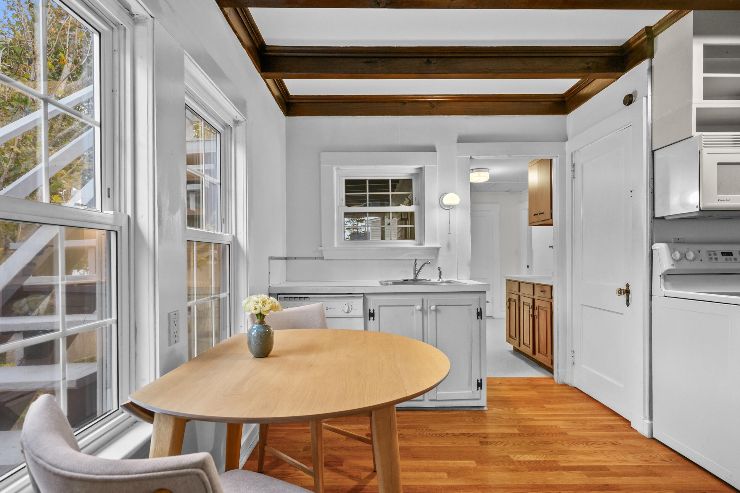 Dennis Port, Massachusetts 02639, United States, 7 Bedrooms Bedrooms, ,6 BathroomsBathrooms,Residential,Active,81299