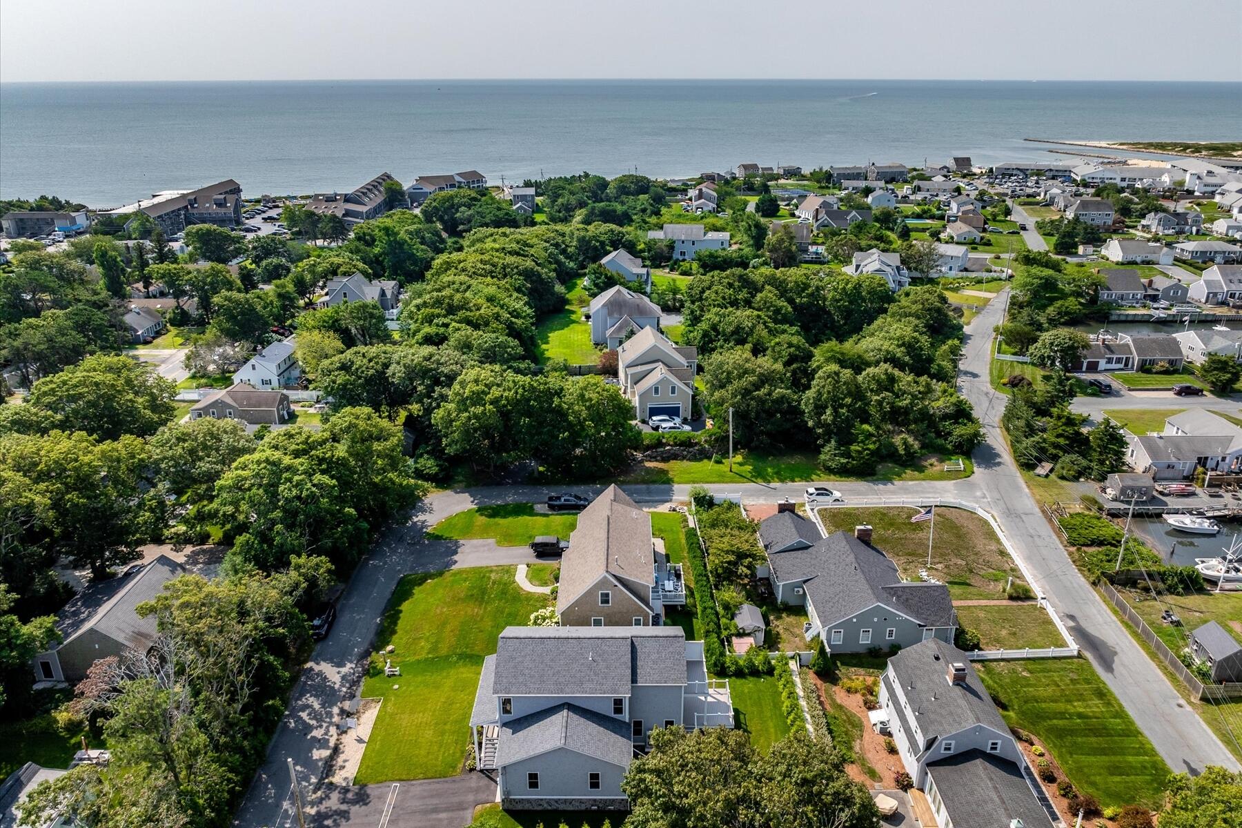 29 Parkers Neck Road