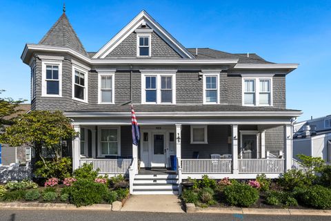 Photo of 165 Commercial Street #Unit 4, Provincetown, MA 02657 (MLS # 22501354)