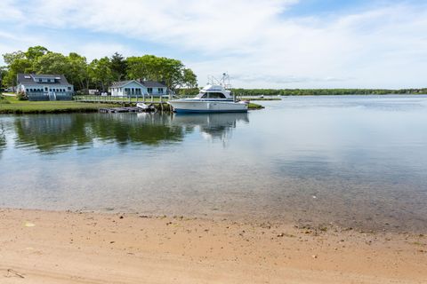 Single Family Residence in Mashpee MA 305 Monomoscoy Road 35.jpg