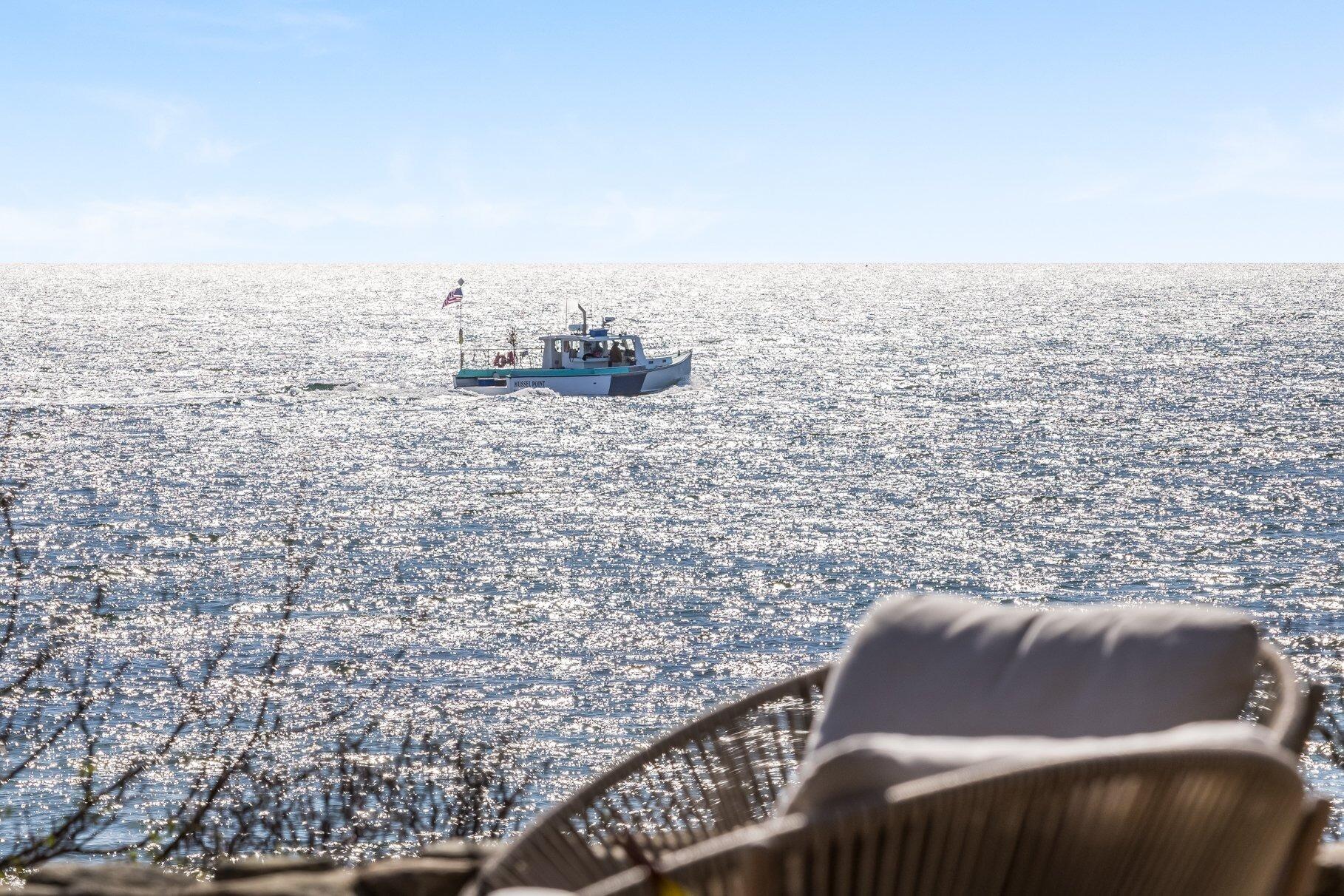 Cotuit, Massachusetts 02635, United States, 5 Bedrooms Bedrooms, ,4 BathroomsBathrooms,Residential,Active,193613