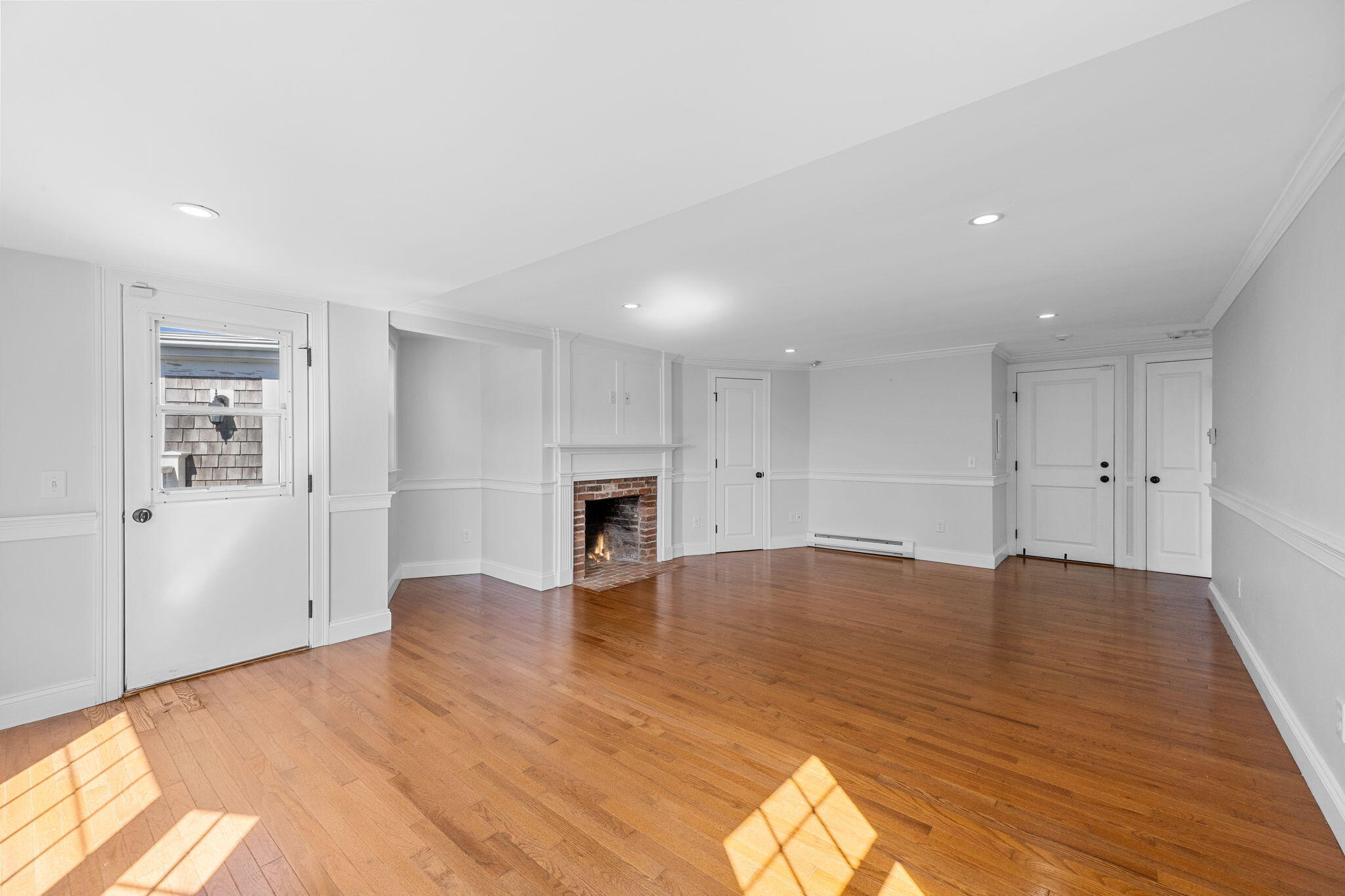 Chatham, Massachusetts 02633, United States, 1 Bedroom Bedrooms, ,1 BathroomBathrooms,Residential,Active,221462