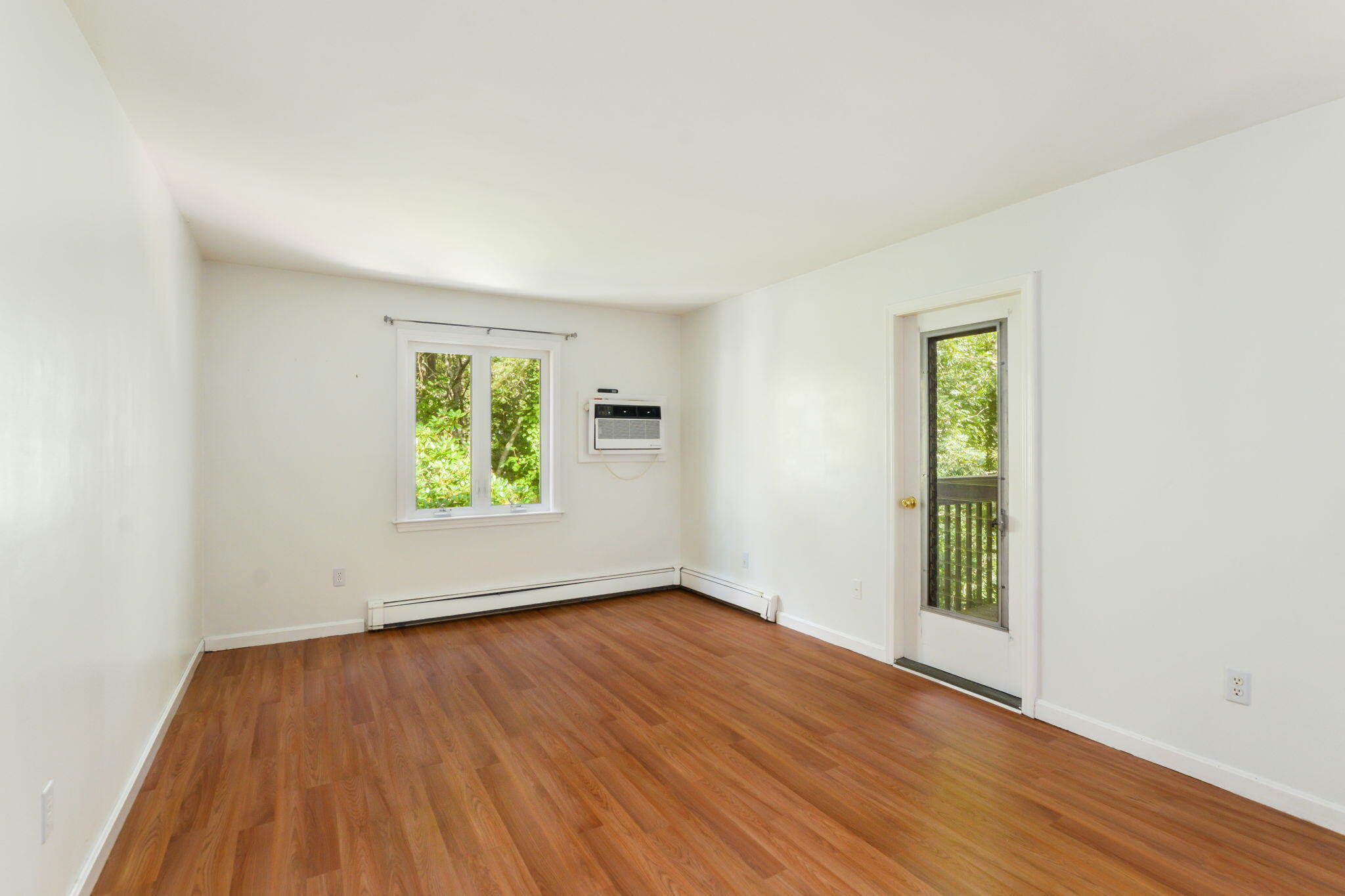 Dennis, Massachusetts 02638, United States, 3 Bedrooms Bedrooms, ,2 BathroomsBathrooms,Residential,Pending,44997