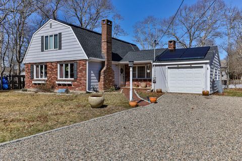64 Blueberry Hill Road, Hyannis, MA 02601 - #: 22304093