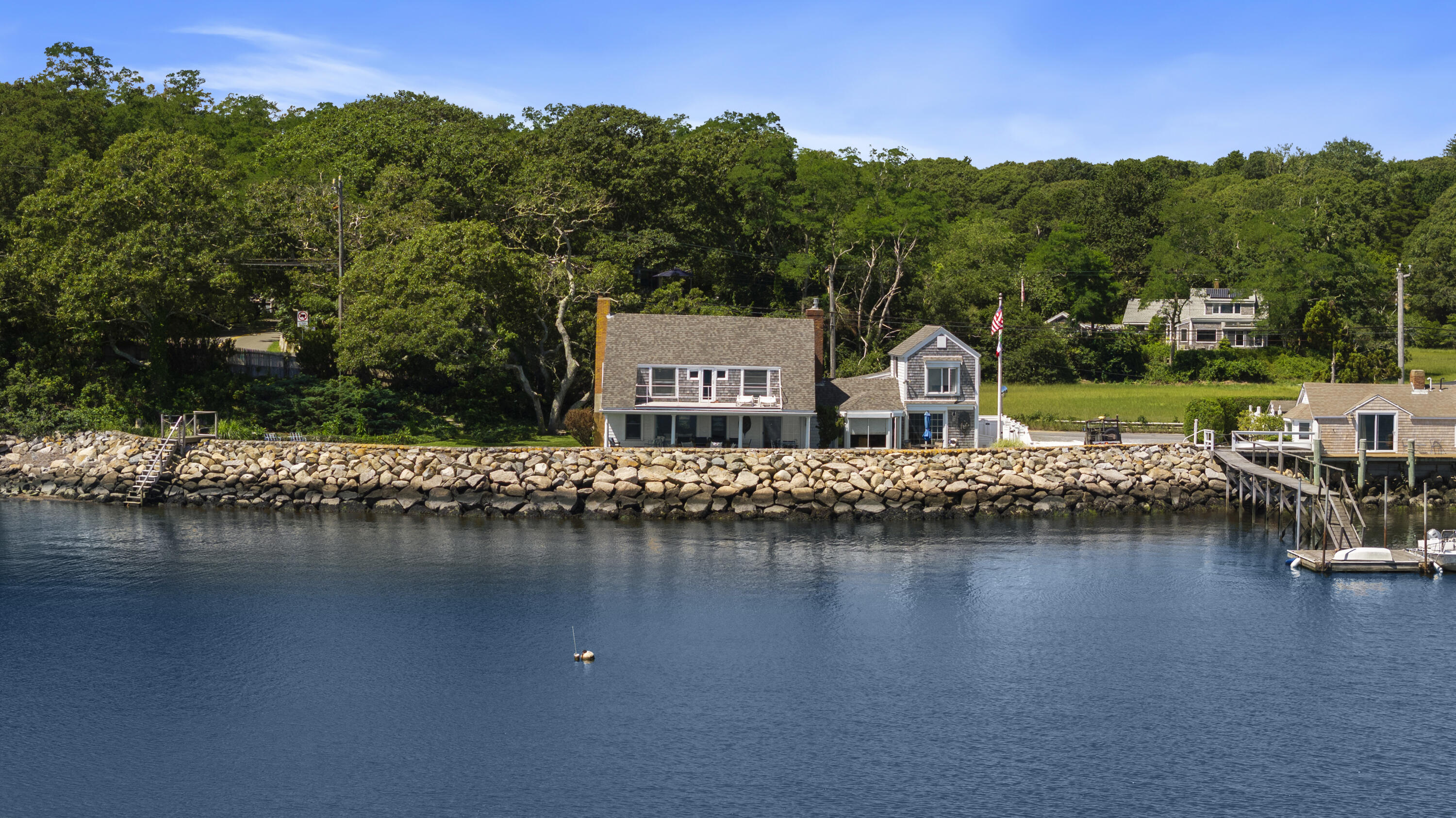 Orleans, Massachusetts 02653, United States, 5 Bedrooms Bedrooms, ,5 BathroomsBathrooms,Residential,Active,42010