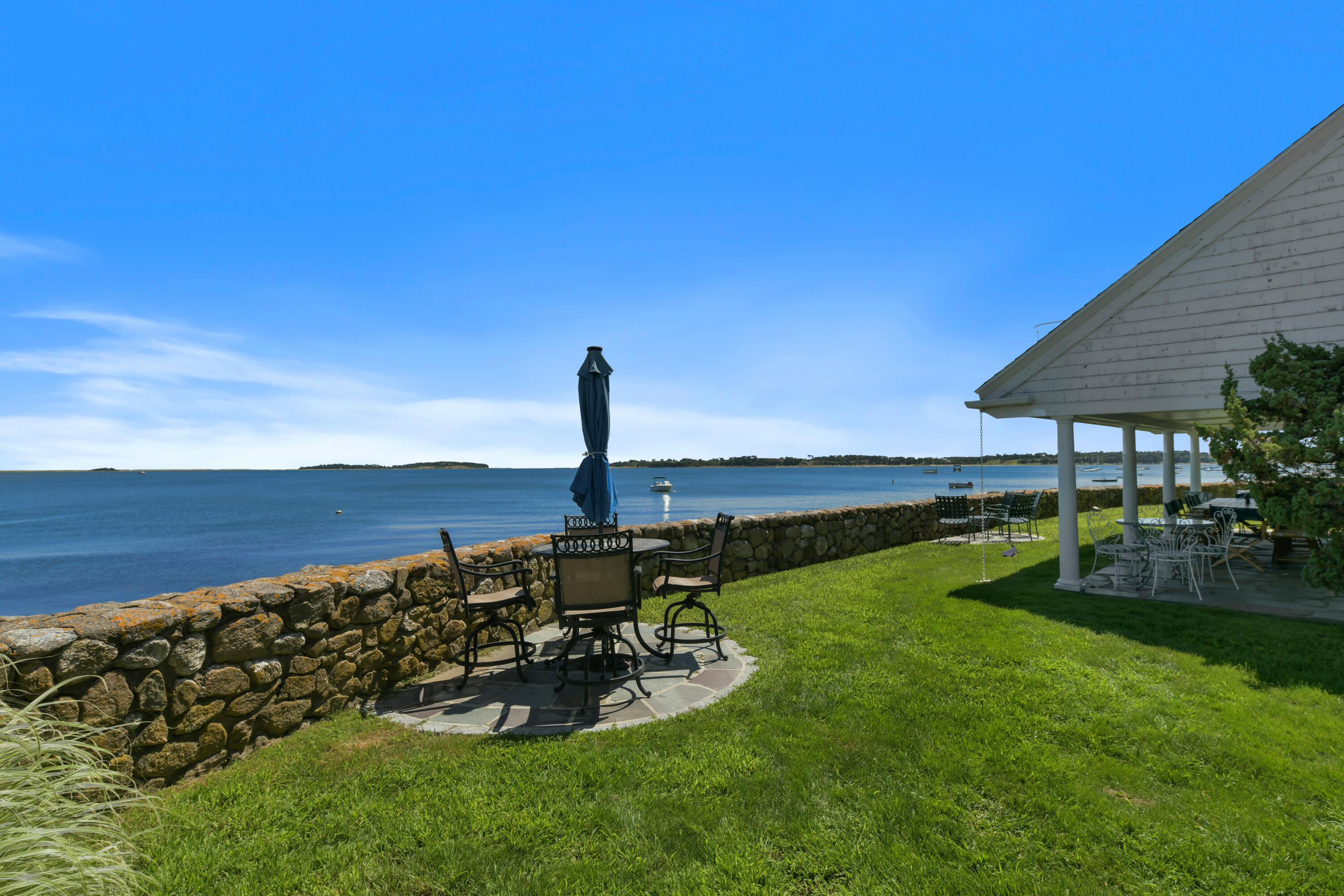 Orleans, Massachusetts 02653, United States, 5 Bedrooms Bedrooms, ,5 BathroomsBathrooms,Residential,Active,42010