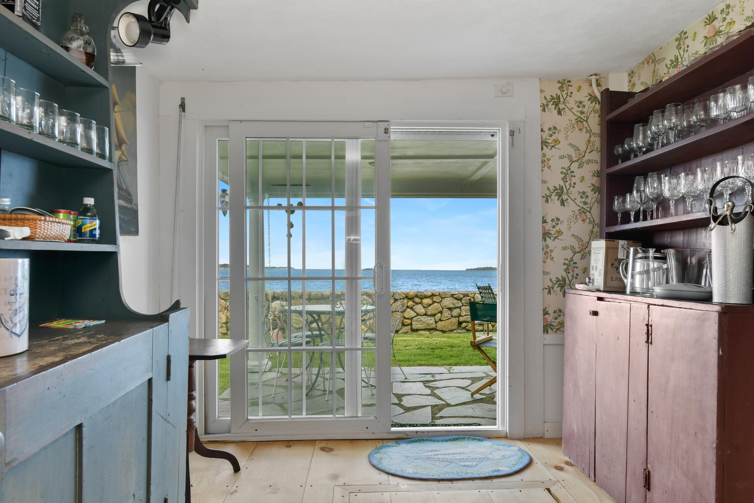 Orleans, Massachusetts 02653, United States, 5 Bedrooms Bedrooms, ,5 BathroomsBathrooms,Residential,Active,42010