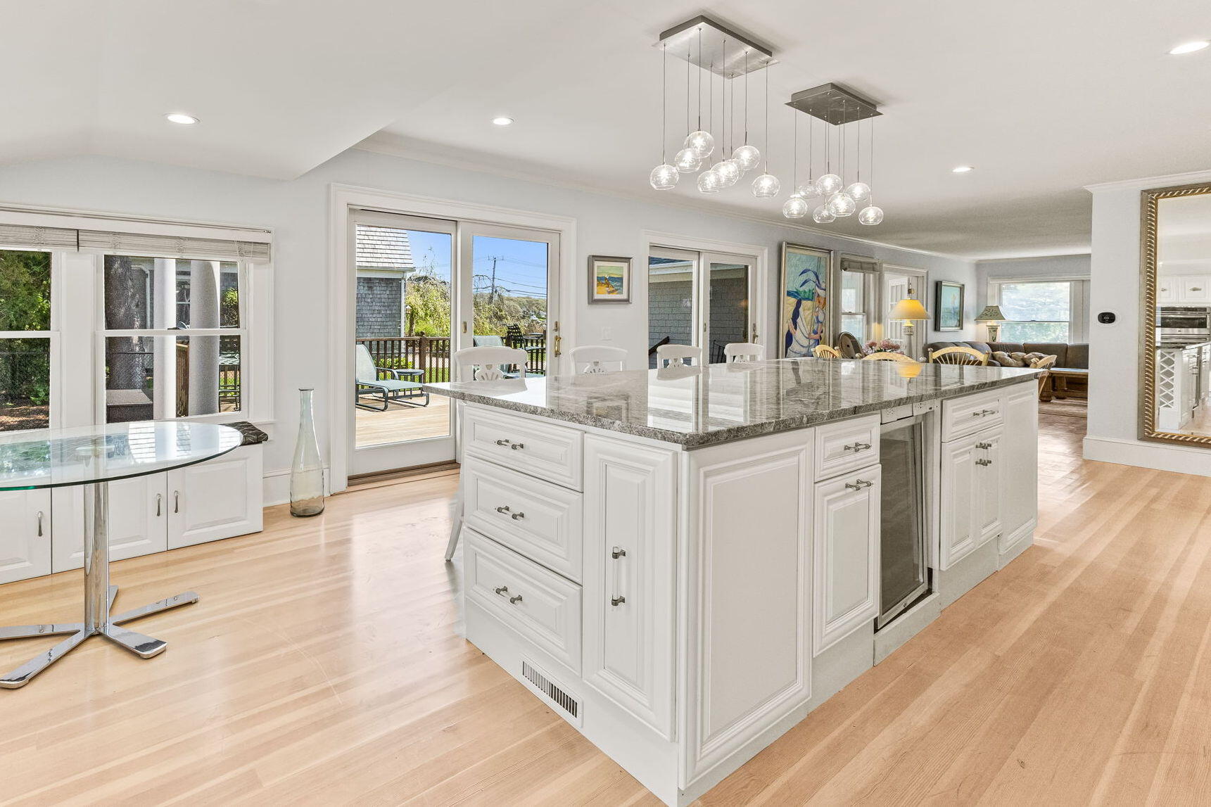 Osterville, Massachusetts 02655, United States, 4 Bedrooms Bedrooms, ,4 BathroomsBathrooms,Residential,Active,134061