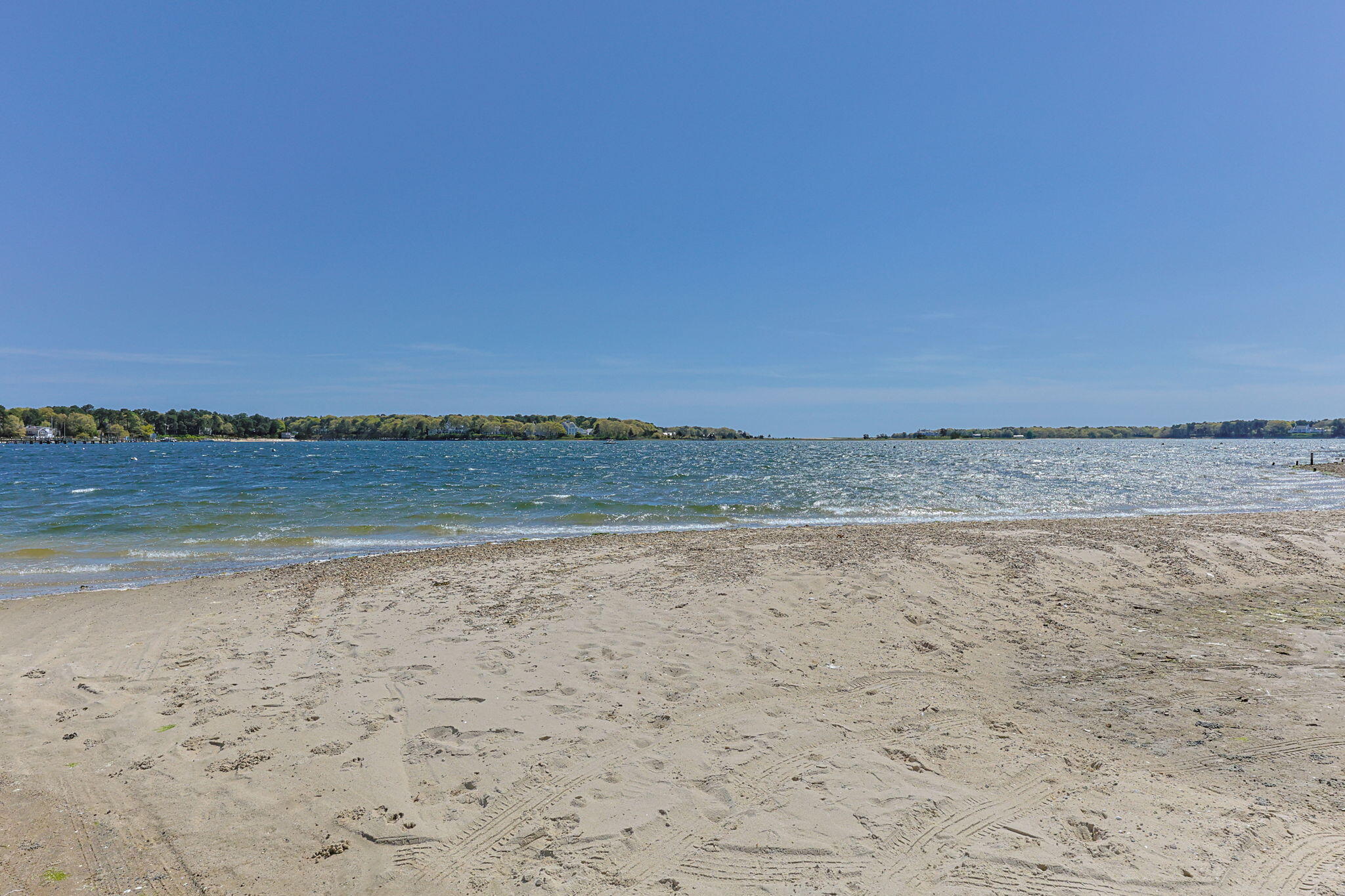 Osterville, Massachusetts 02655, United States, 4 Bedrooms Bedrooms, ,4 BathroomsBathrooms,Residential,Active,134061