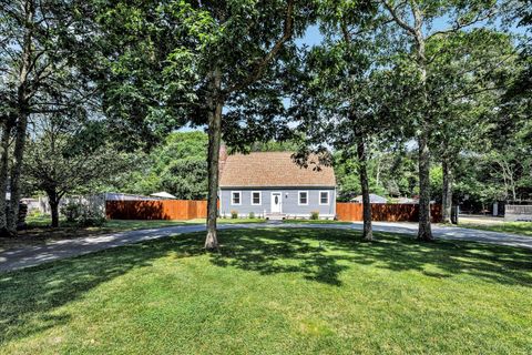 Single Family Residence in Mashpee MA 127 Sandwich Road.jpg