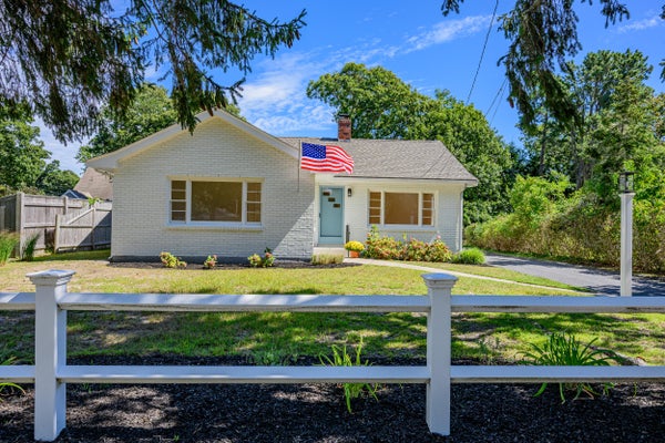 129 BELMONT RD, WEST HARWICH, MA 02671 - Image 70ba767eed9821a38270c7b1b5f457a5/1947448831