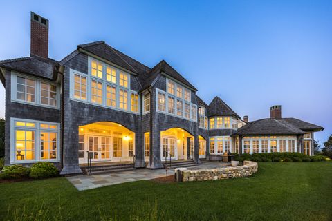 391 Sea View Avenue Osterville MA 02655