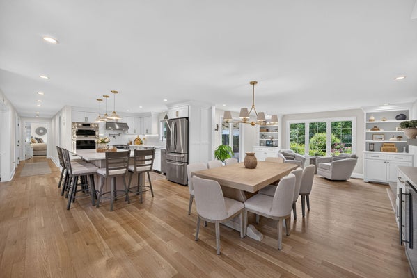 160 QUAIL COVER LN, EASTHAM, MA 02642 - Image 71c59370bd0747a3de6c845148fbccae/306692436