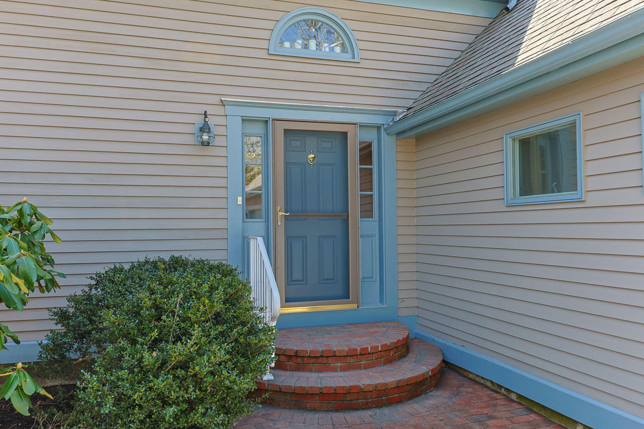 Harwich, Massachusetts 02645, United States, 3 Bedrooms Bedrooms, ,2 BathroomsBathrooms,Residential,Pending,104106