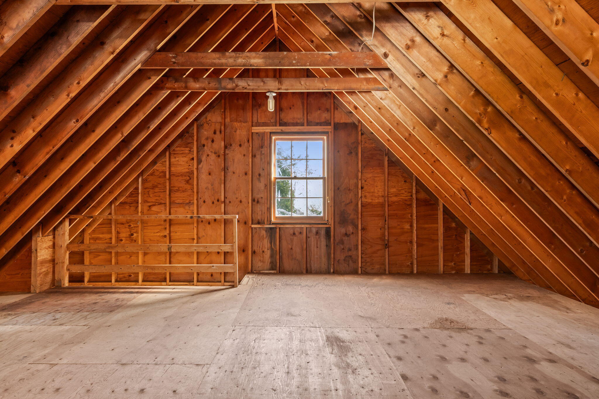 Harwich, Massachusetts 02645, United States, 3 Bedrooms Bedrooms, ,2 BathroomsBathrooms,Residential,Pending,104106