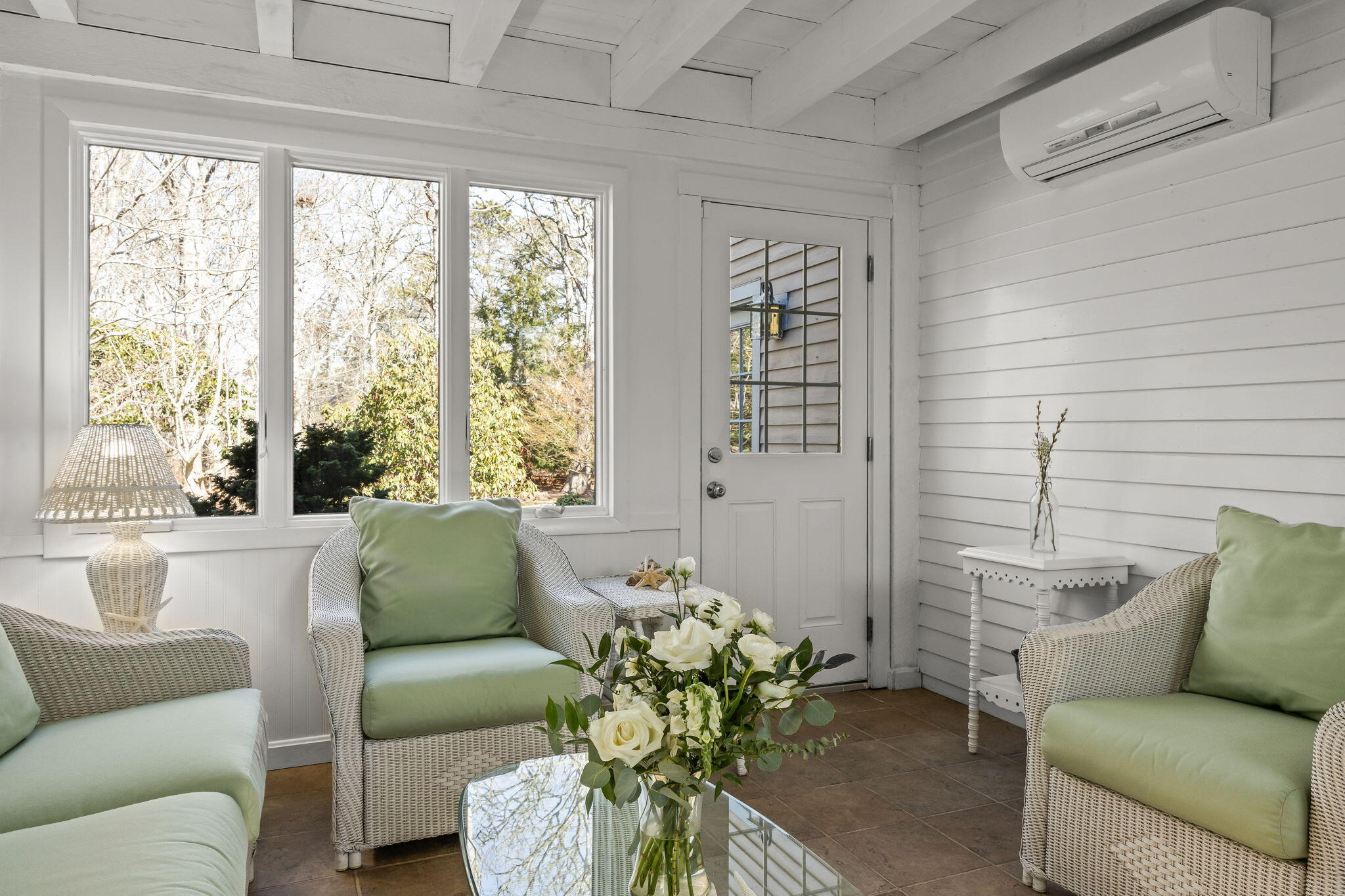 Harwich, Massachusetts 02645, United States, 3 Bedrooms Bedrooms, ,2 BathroomsBathrooms,Residential,Pending,104106