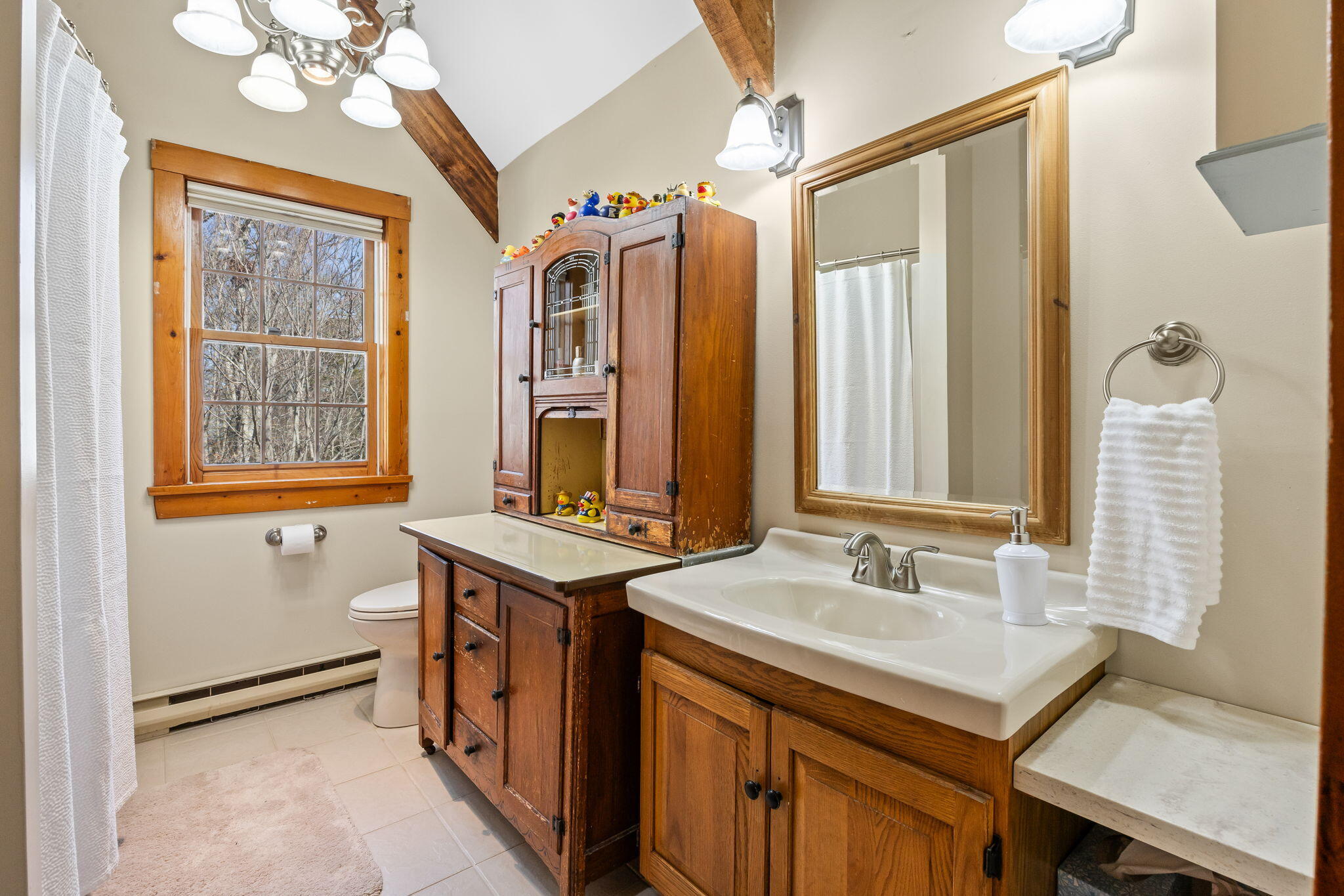 Harwich, Massachusetts 02645, United States, 3 Bedrooms Bedrooms, ,2 BathroomsBathrooms,Residential,Pending,104106