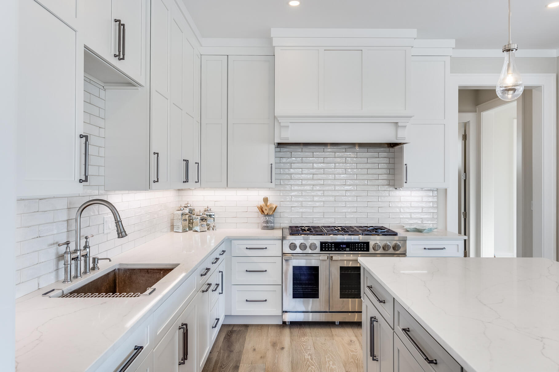 Mashpee, Massachusetts 02649, United States, 6 Bedrooms Bedrooms, ,6 BathroomsBathrooms,Residential,Active,16588