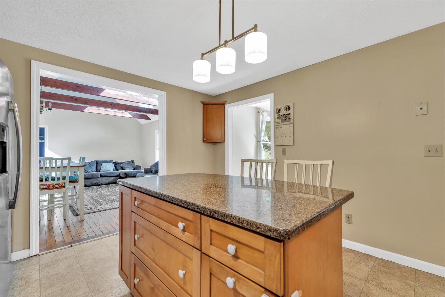 Cotuit, Massachusetts 02635, United States, 3 Bedrooms Bedrooms, ,3 BathroomsBathrooms,Residential,Active,224995