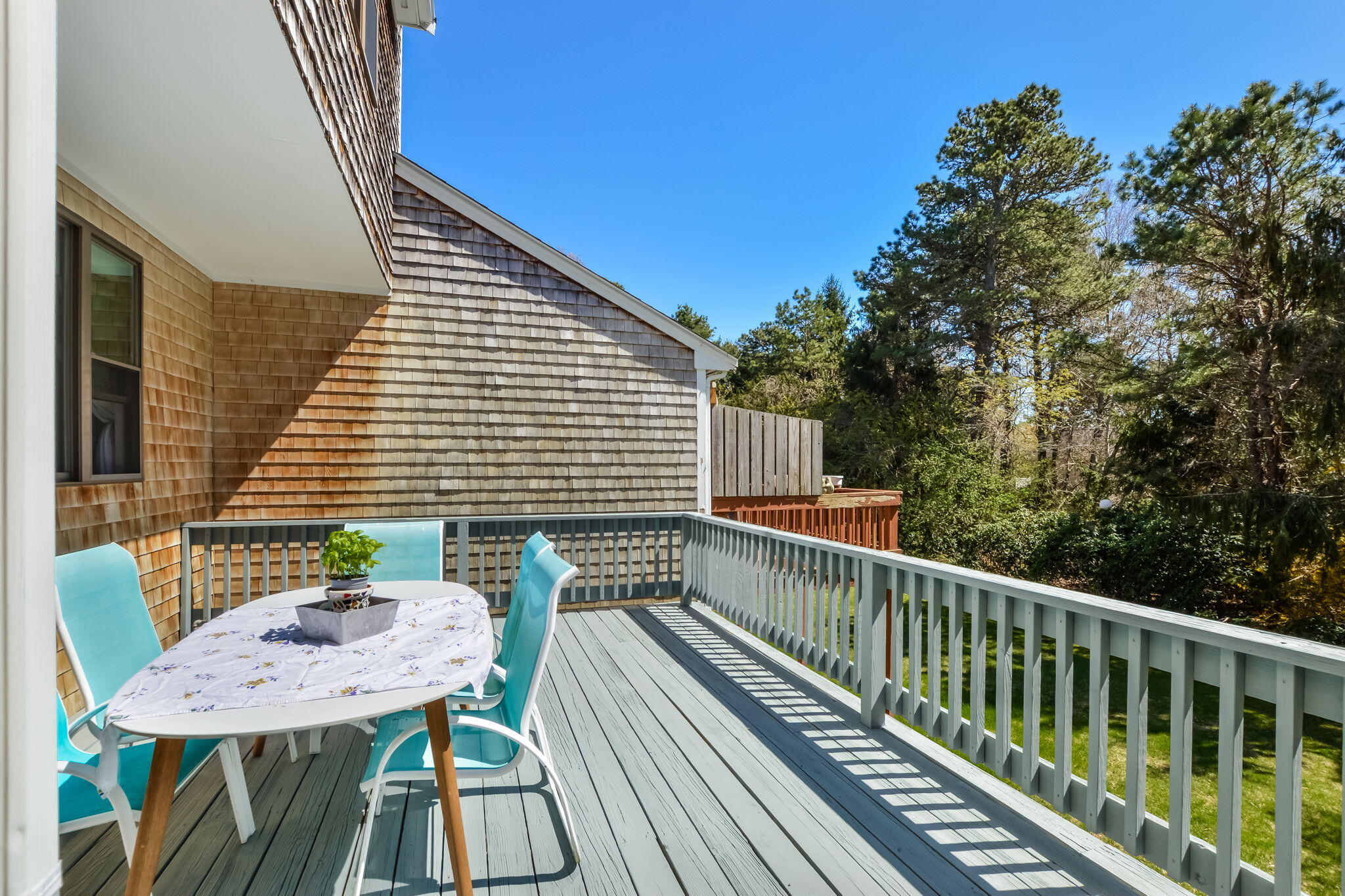 Mashpee, Massachusetts 02649, United States, 2 Bedrooms Bedrooms, ,3 BathroomsBathrooms,Residential,Pending,121799