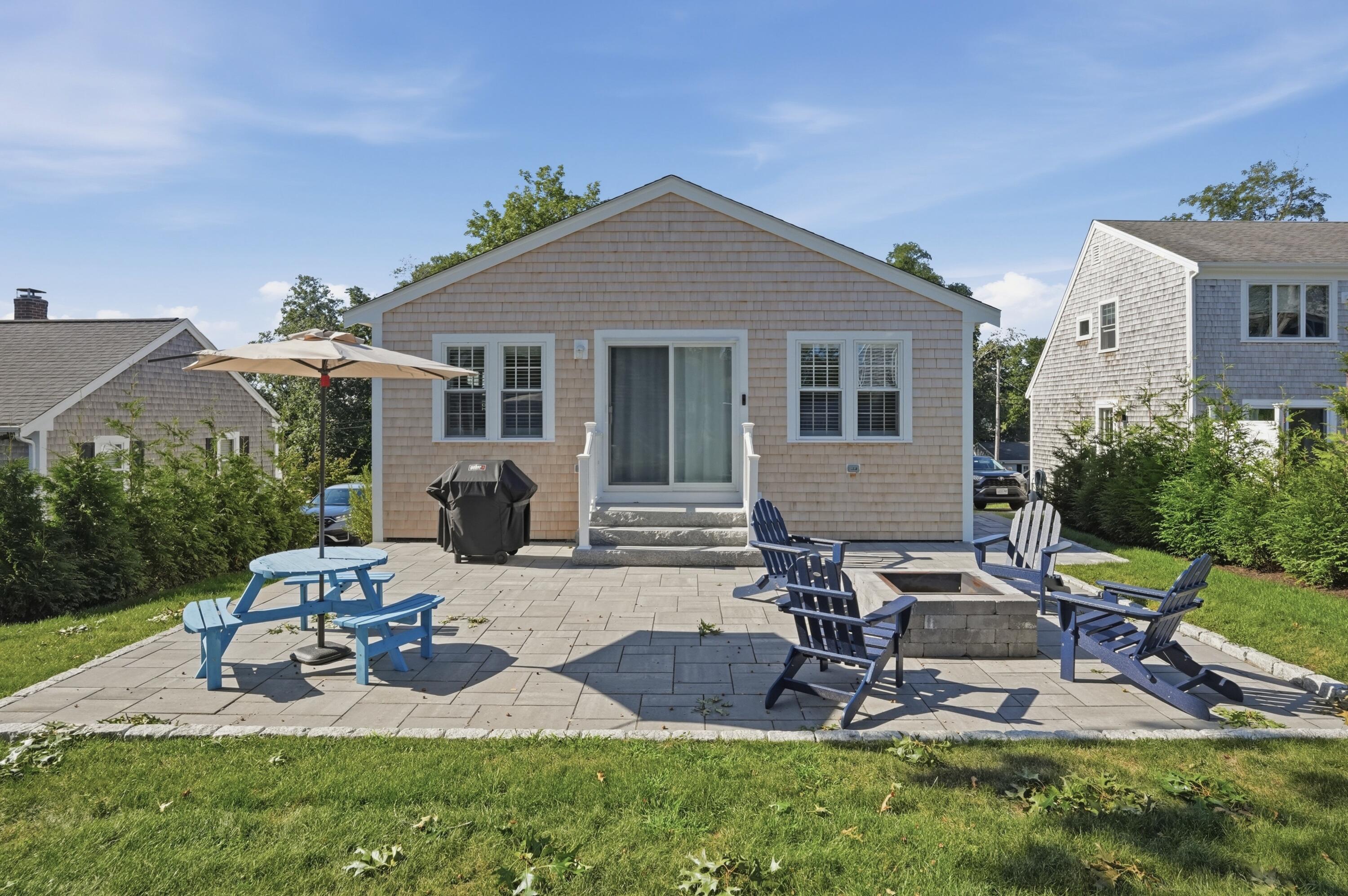 33 Dexter Avenue