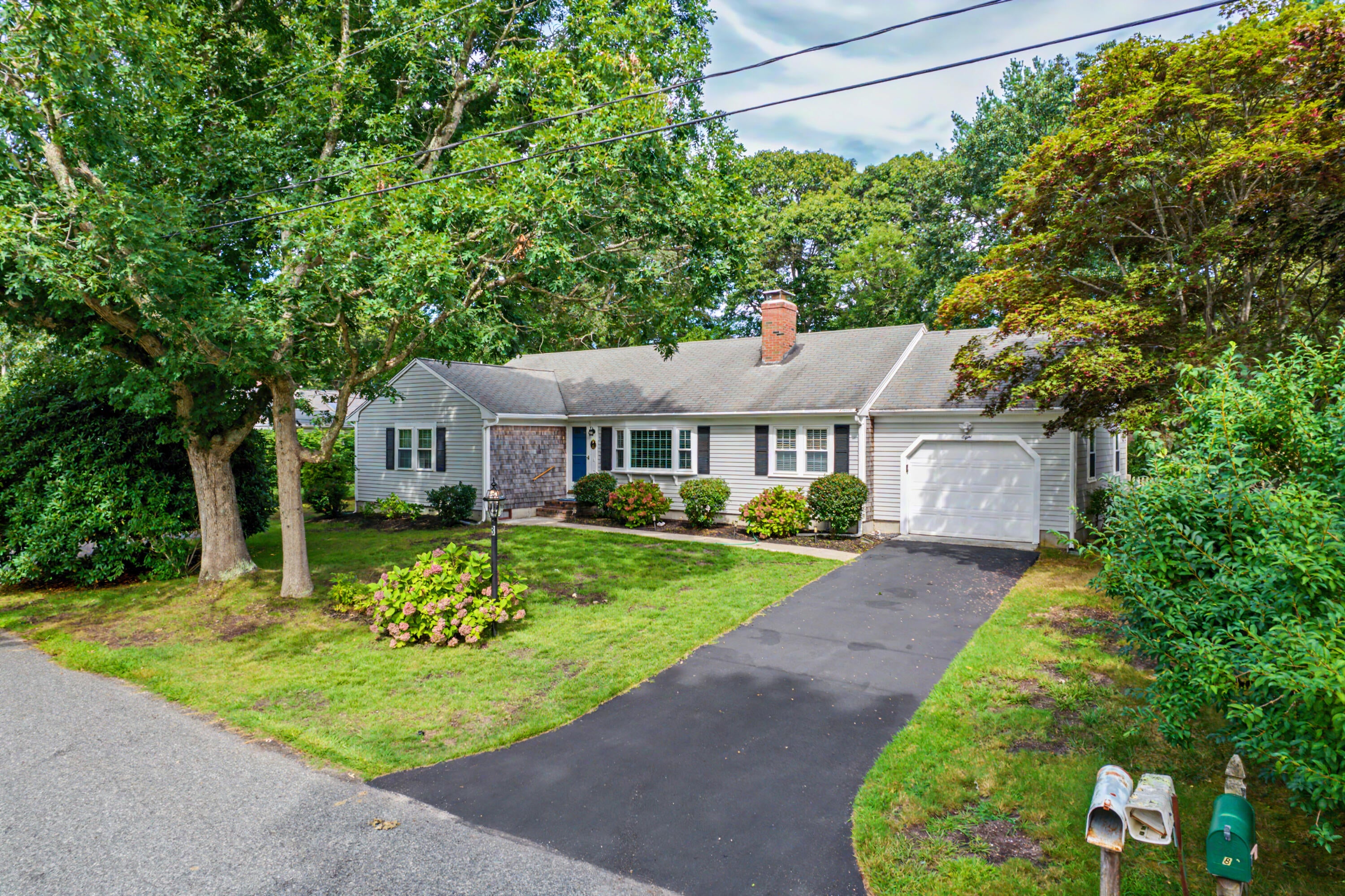 8 Gold Finch Lane