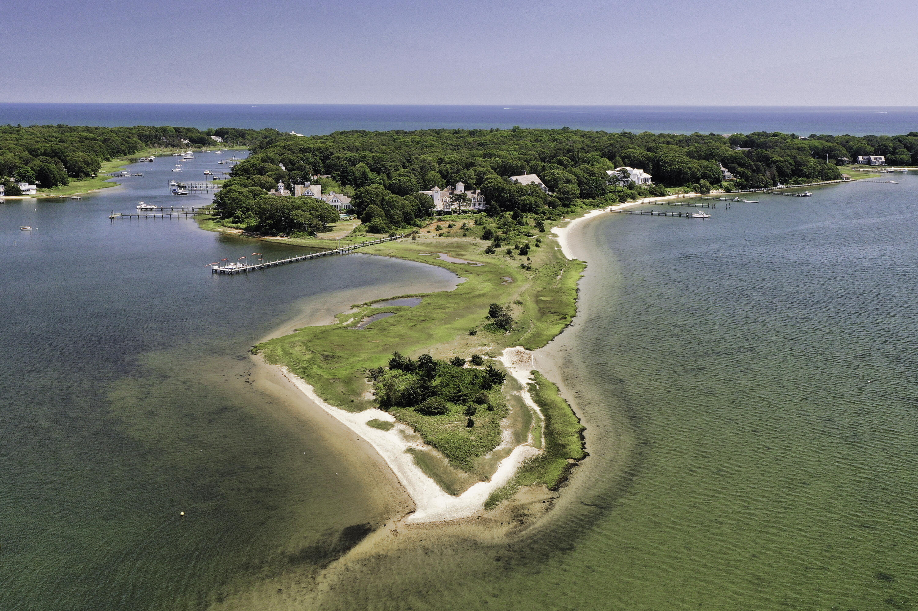 Osterville, Massachusetts 02655, United States, 7 Bedrooms Bedrooms, ,6 BathroomsBathrooms,Residential,Active,74573