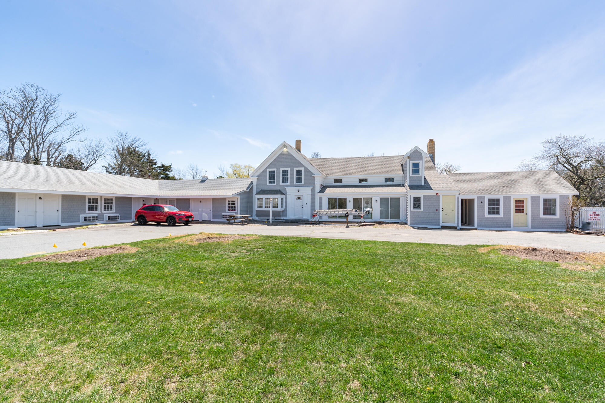1547 Main St, Chatham, MA 02633