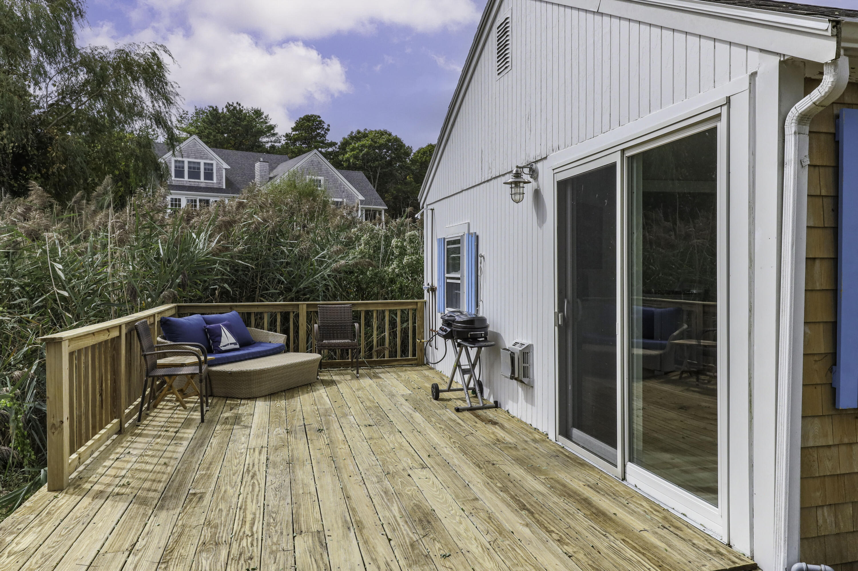 Eastham, Massachusetts 02642, United States, 2 Bedrooms Bedrooms, ,1 BathroomBathrooms,Residential,Active,42083