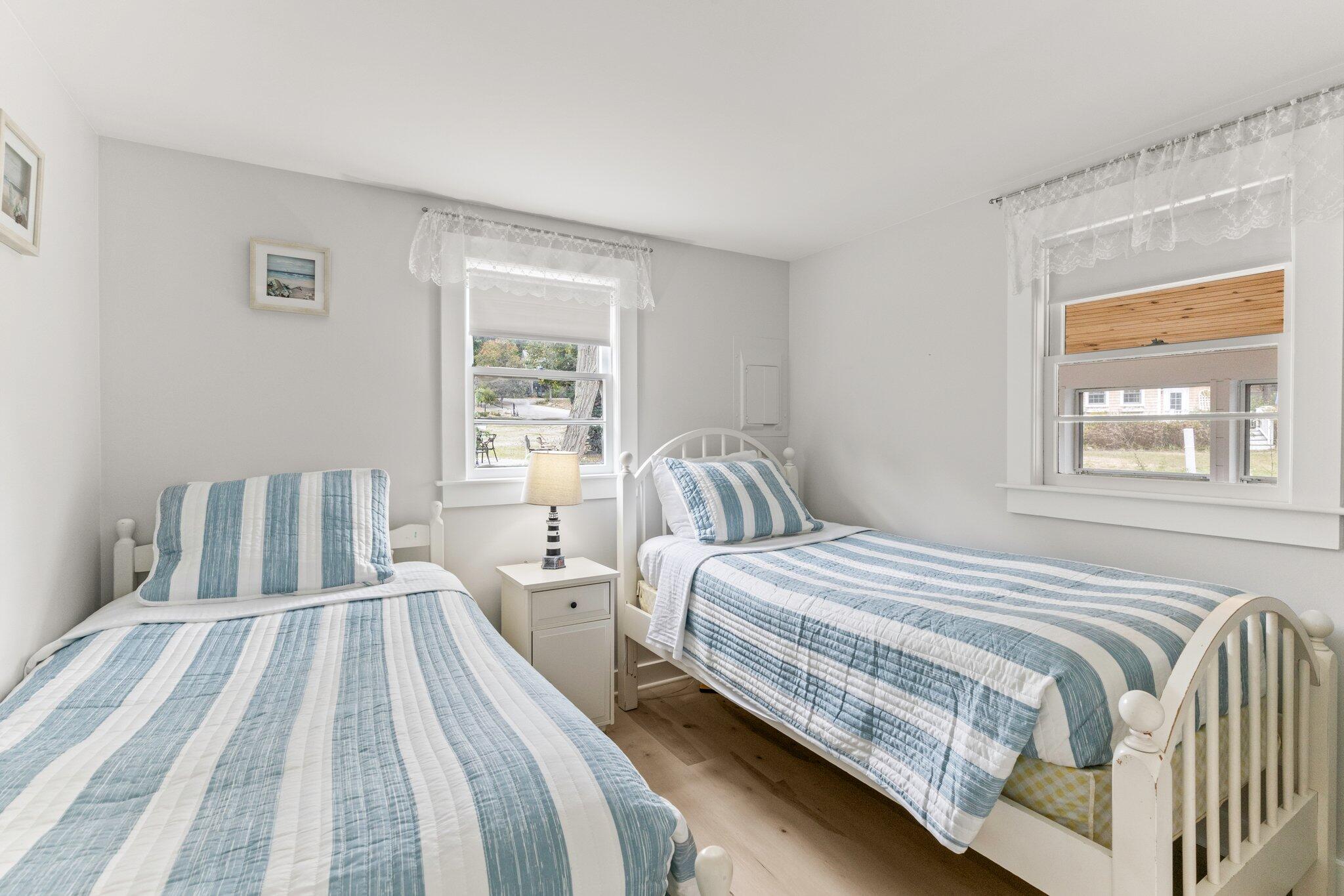 Eastham, Massachusetts 02642, United States, 2 Bedrooms Bedrooms, ,1 BathroomBathrooms,Residential,Active,42083