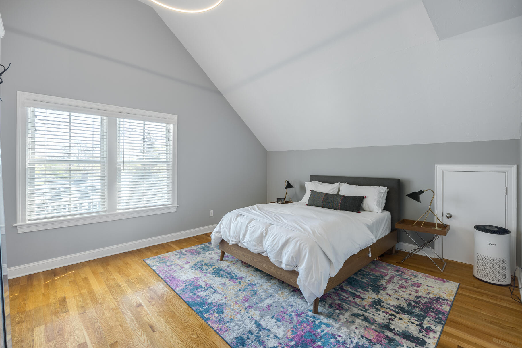 Falmouth, Massachusetts 02540, United States, 3 Bedrooms Bedrooms, ,3 BathroomsBathrooms,Residential,Active,125287