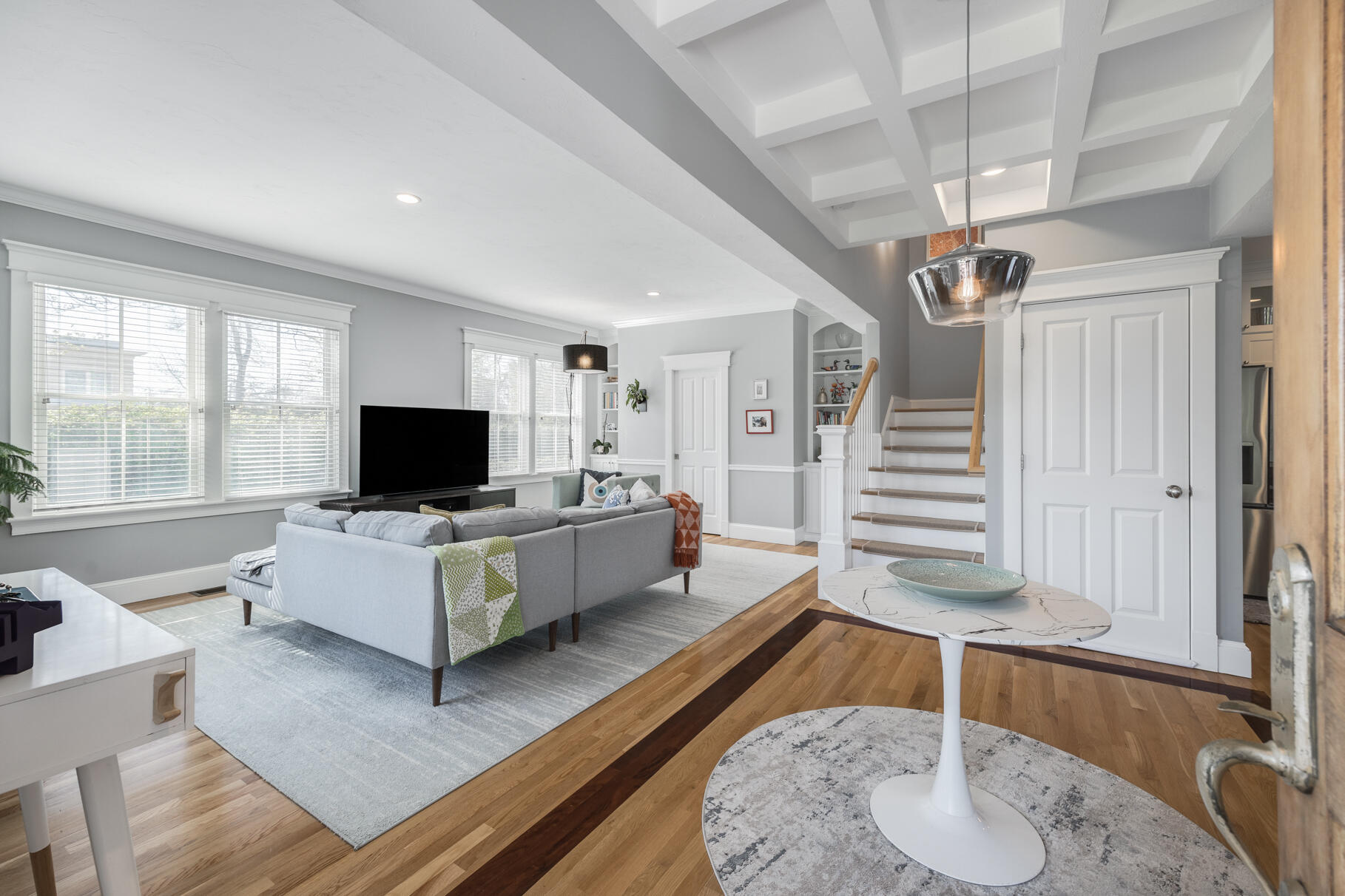 Falmouth, Massachusetts 02540, United States, 3 Bedrooms Bedrooms, ,3 BathroomsBathrooms,Residential,Active,125287