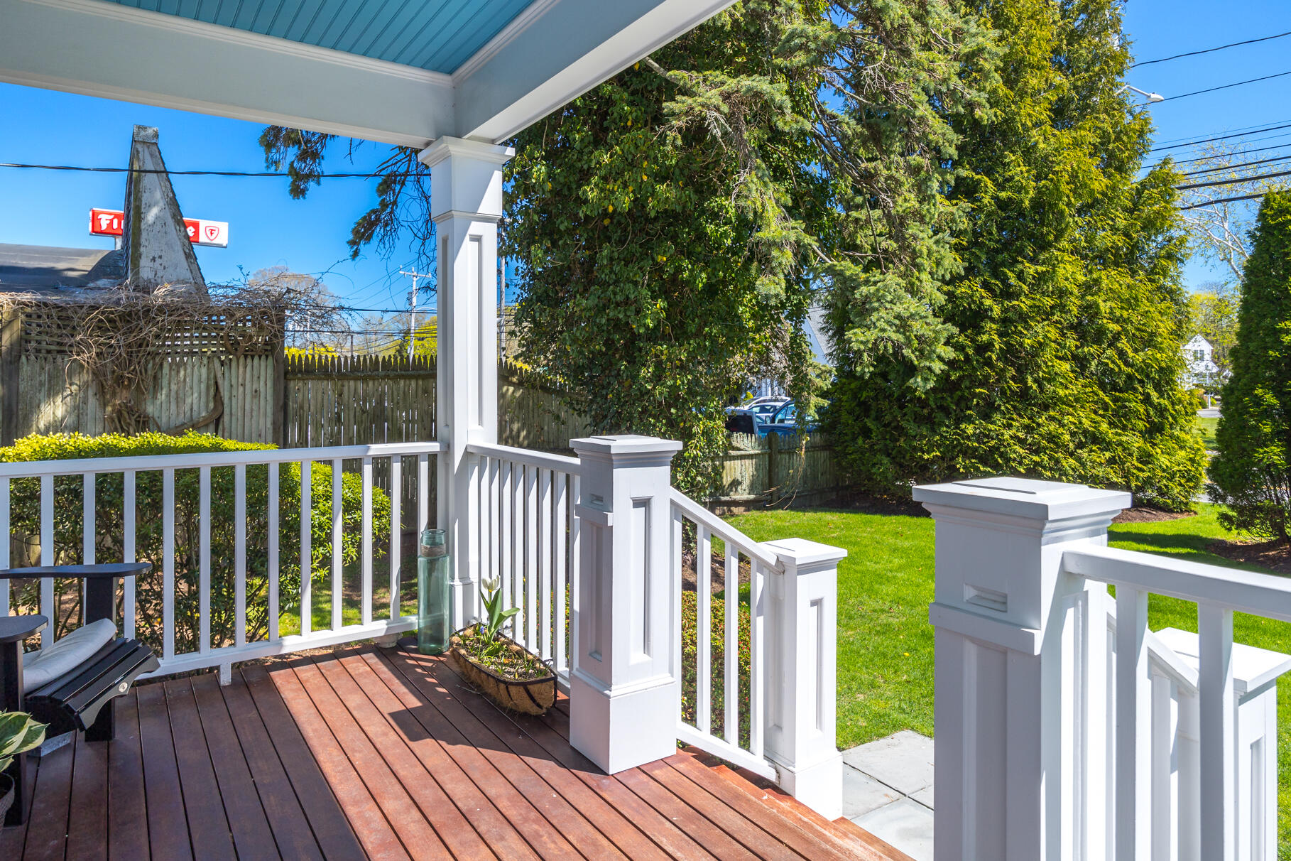 Falmouth, Massachusetts 02540, United States, 3 Bedrooms Bedrooms, ,3 BathroomsBathrooms,Residential,Active,125287