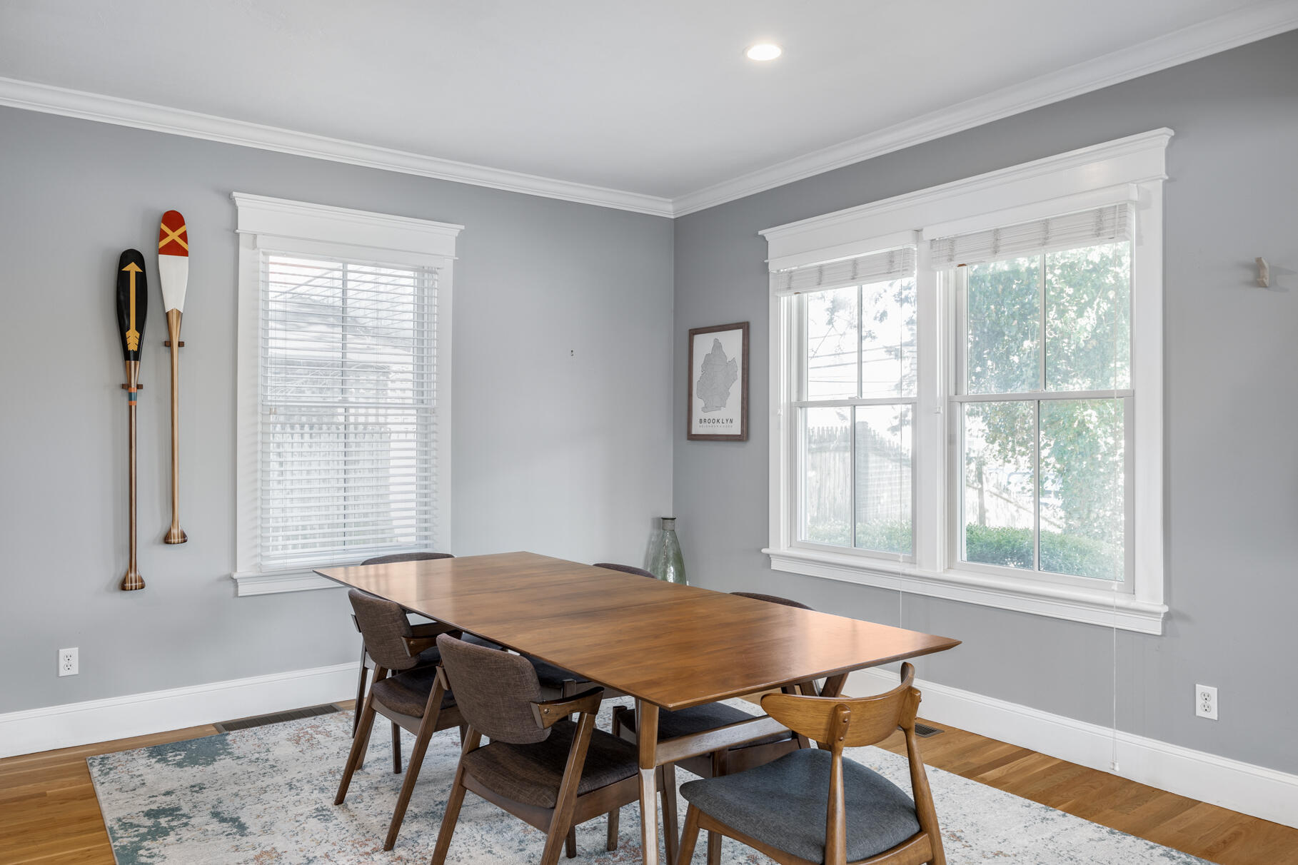 Falmouth, Massachusetts 02540, United States, 3 Bedrooms Bedrooms, ,3 BathroomsBathrooms,Residential,Active,125287